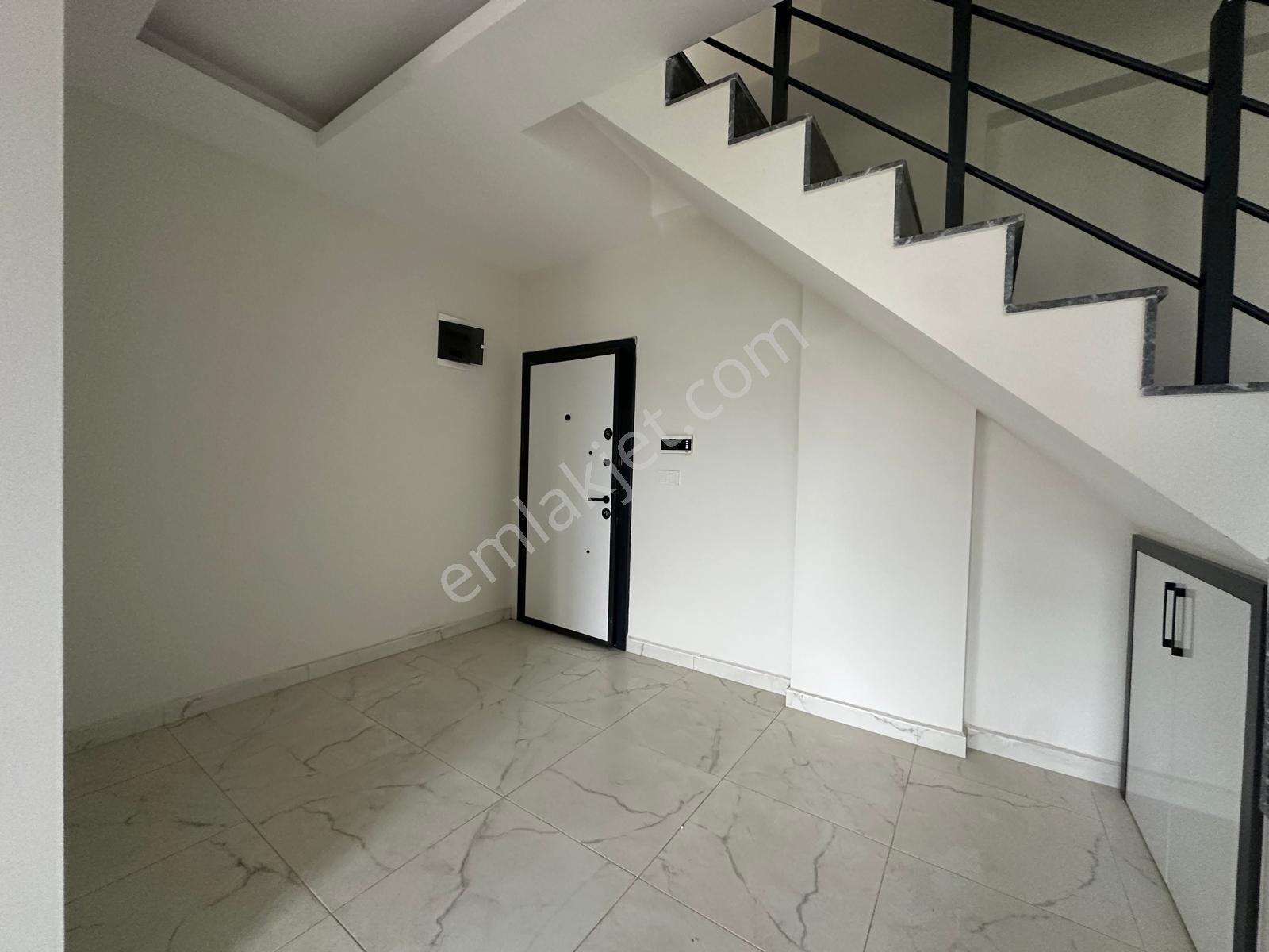 Alanya Çıplaklı'da Satılık 3+1 Ayrı Mutfak 170m2 Sıfır Dubleks Daire - Görsel 17