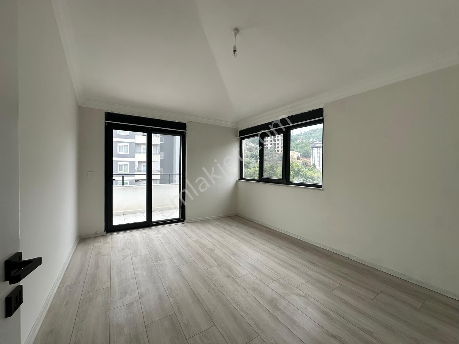 Alanya Çıplaklı'da Satılık 3+1 Ayrı Mutfak 170m2 Sıfır Dubleks Daire - Görsel 29