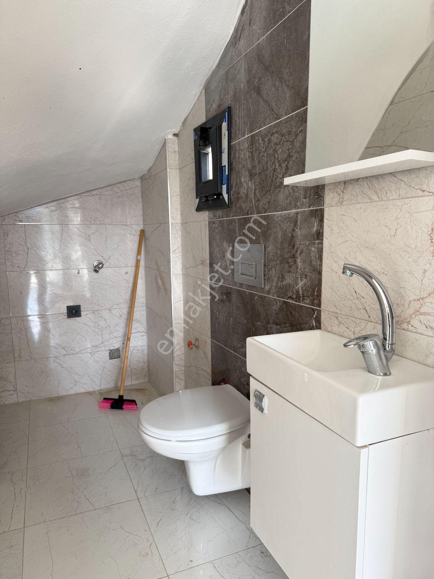 Seferihisar Doğanbey'de Satılık 3+1 Sıfır Bahçeli Dublex Villa - Görsel 15