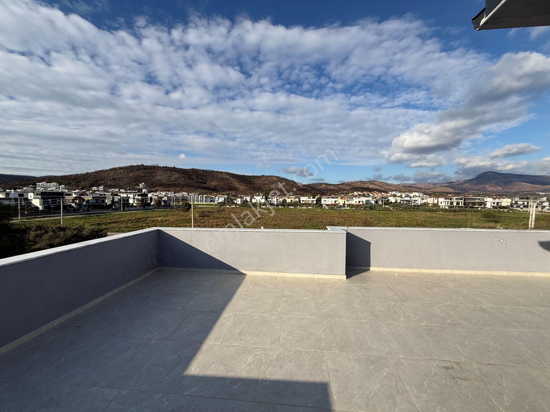 Seferihisar Doğanbey'de Satılık 3+1 Sıfır Bahçeli Dublex Villa - Görsel 29