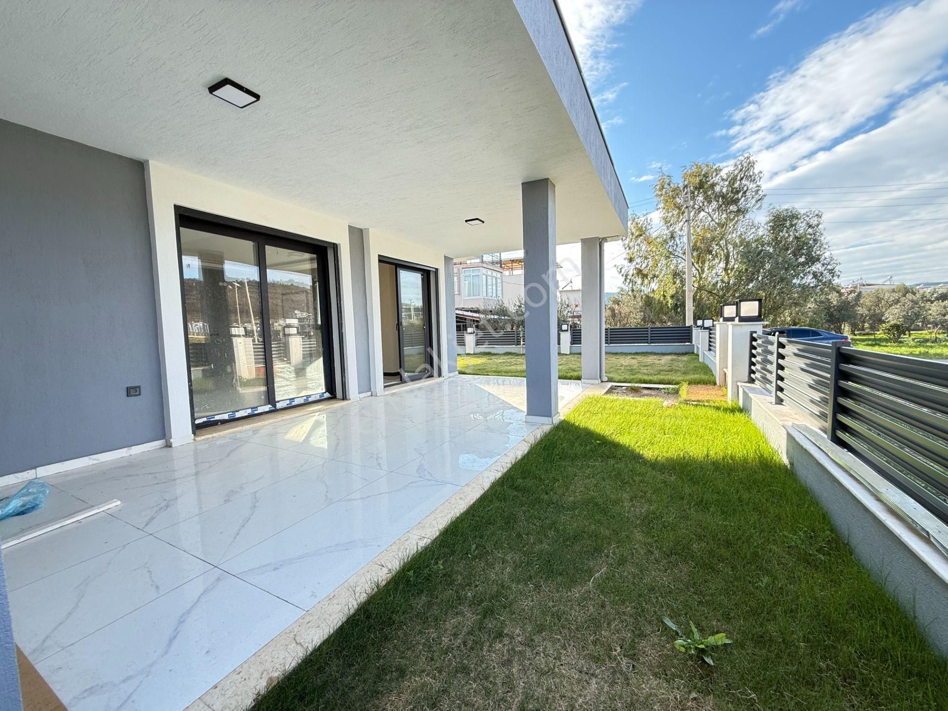 Seferihisar Doğanbey'de Satılık 3+1 Sıfır Bahçeli Dublex Villa - Görsel 7