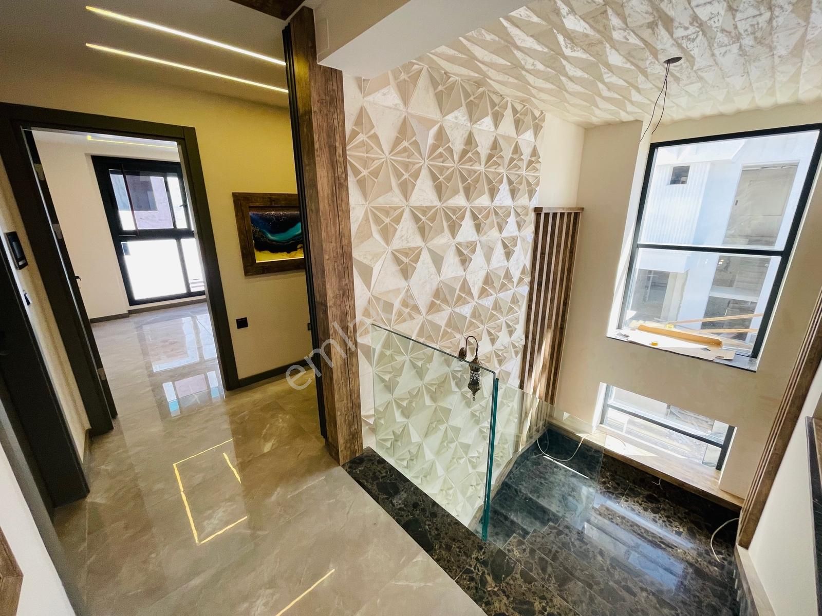 Geceyi Aydınlatan Satılık Villa - Görsel 33