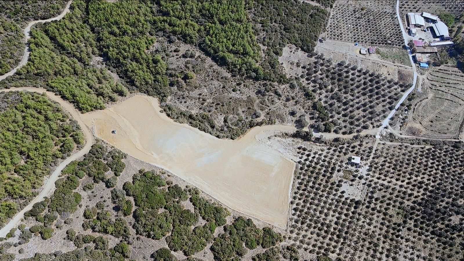 Yeniköyde Satılık 14.600 M2 Tarla - Görsel 4