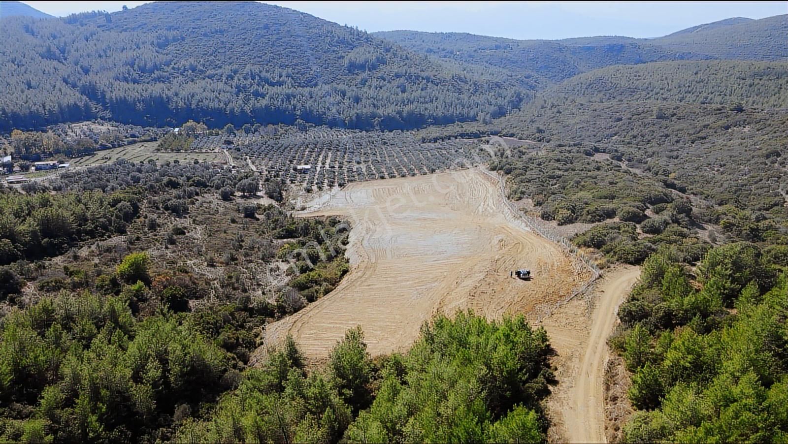 Yeniköyde Satılık 14.600 M2 Tarla - Görsel 7