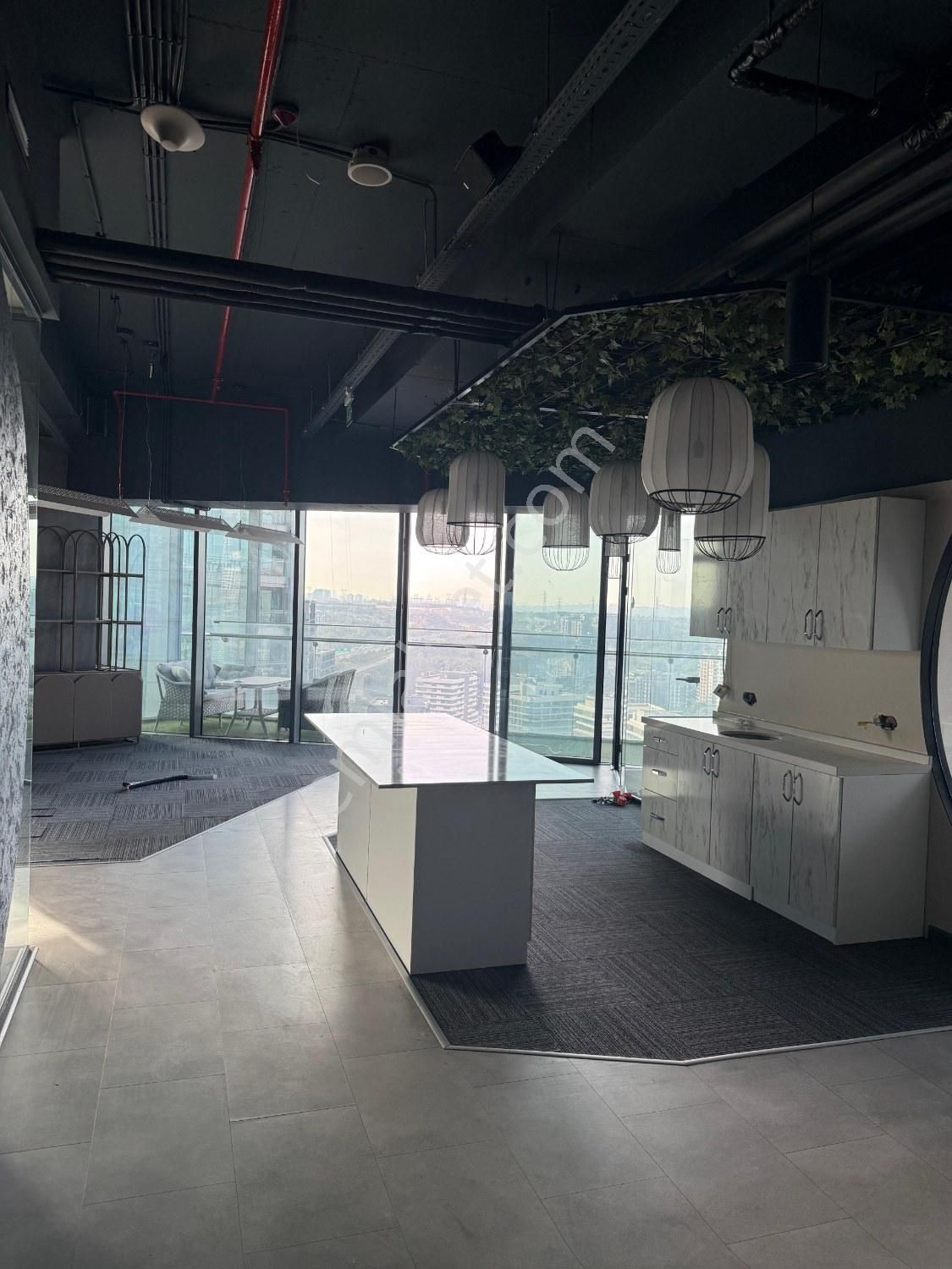 Kiralık Ofis Skyland Balkon Remax Astyle - Görsel 26