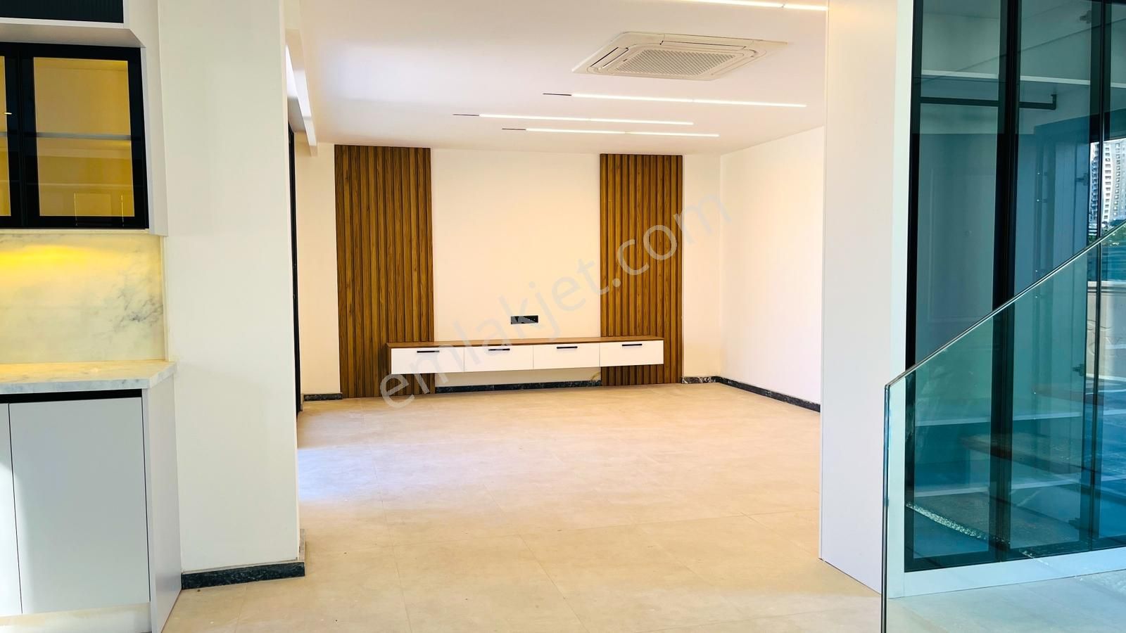 Böylesi Zor Bulunur | Yavansuda 572 M² Arsa, Özel Havuzlu Villa - Görsel 25