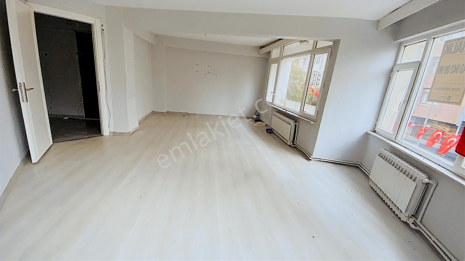 Sevinç Ten Ordu Caddesinde 3+1 Kiralık Daire - Görsel 19