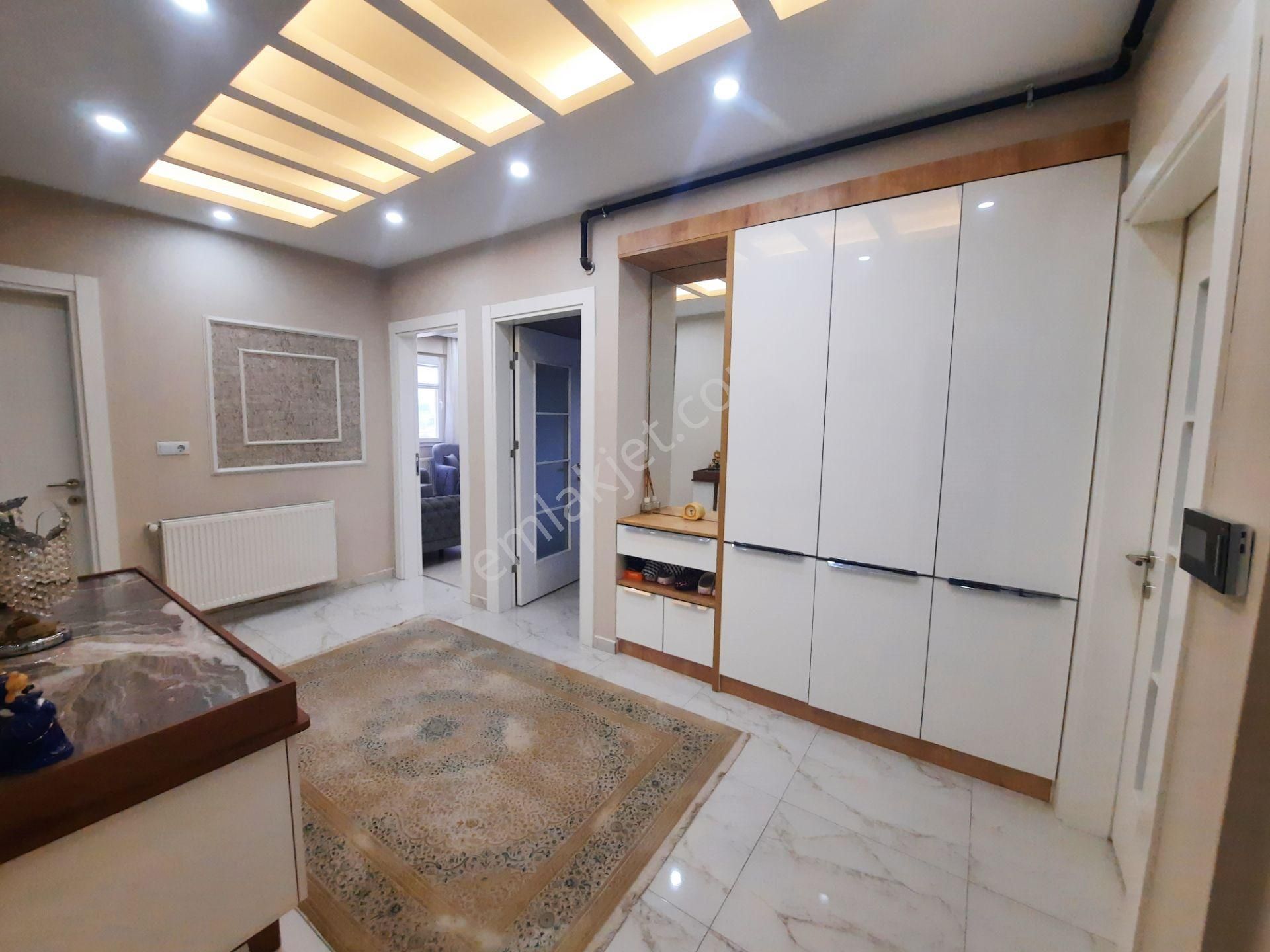 Zaferde Armahal Sitesinde, Otopark, Açık Ve Kapalı Yüzme Havuzlu 6.kat.. - Görsel 3