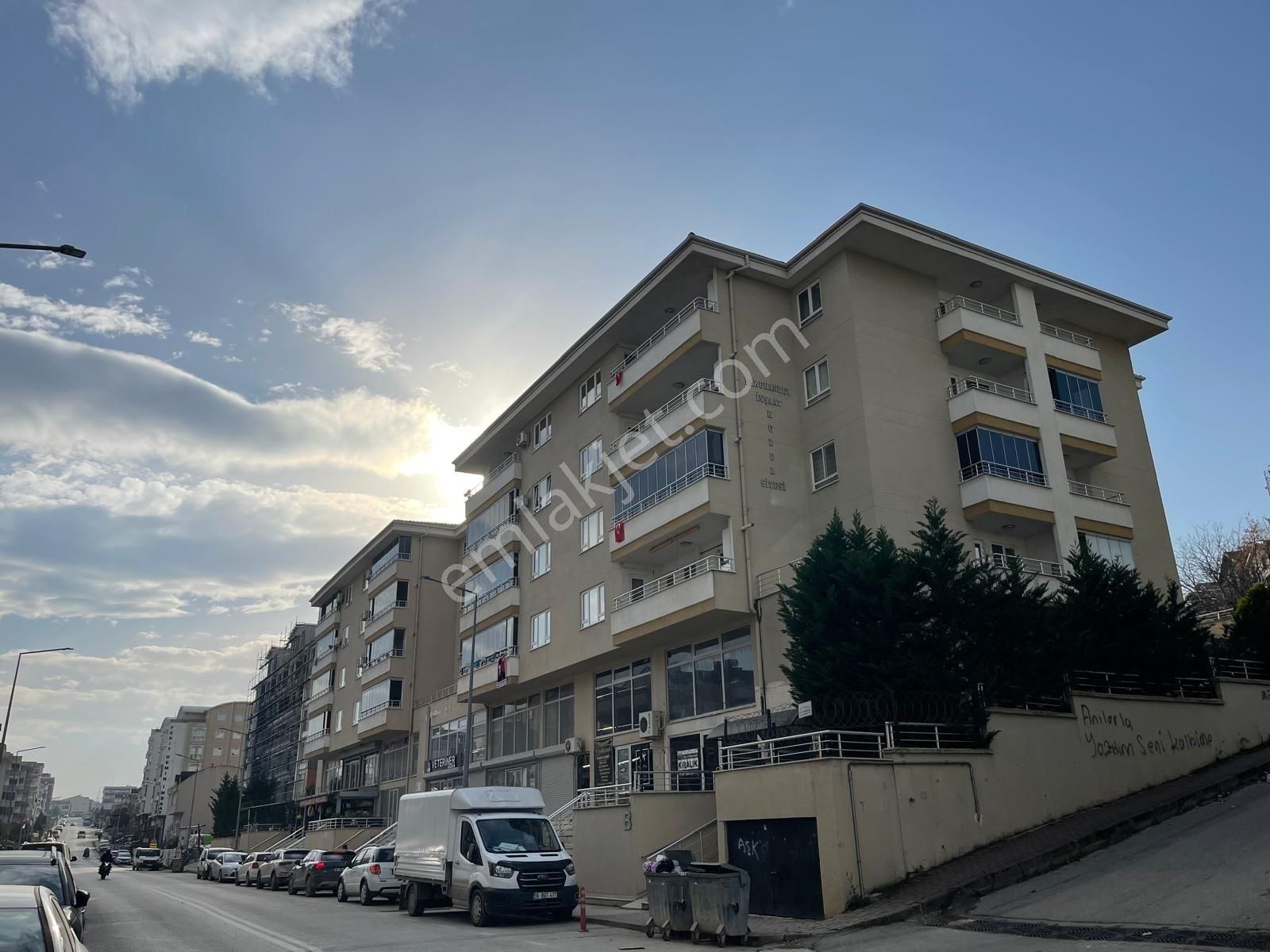 Kayalardan Akyıldızın En Güzel 3+1 Dairesi - Görsel 18