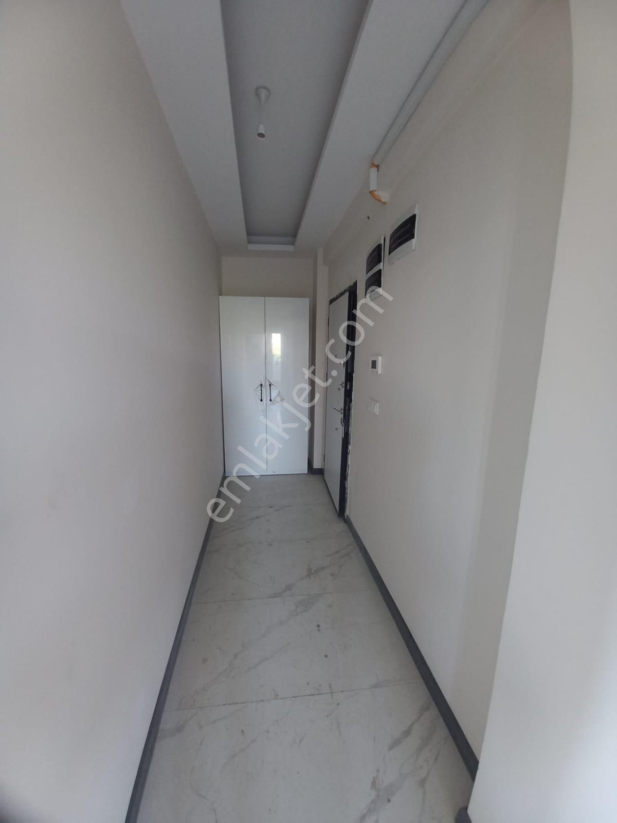 Turpa Lotustan Bahçelievler Florya Sitesinde Satılık Fırsat Daireler - Görsel 7