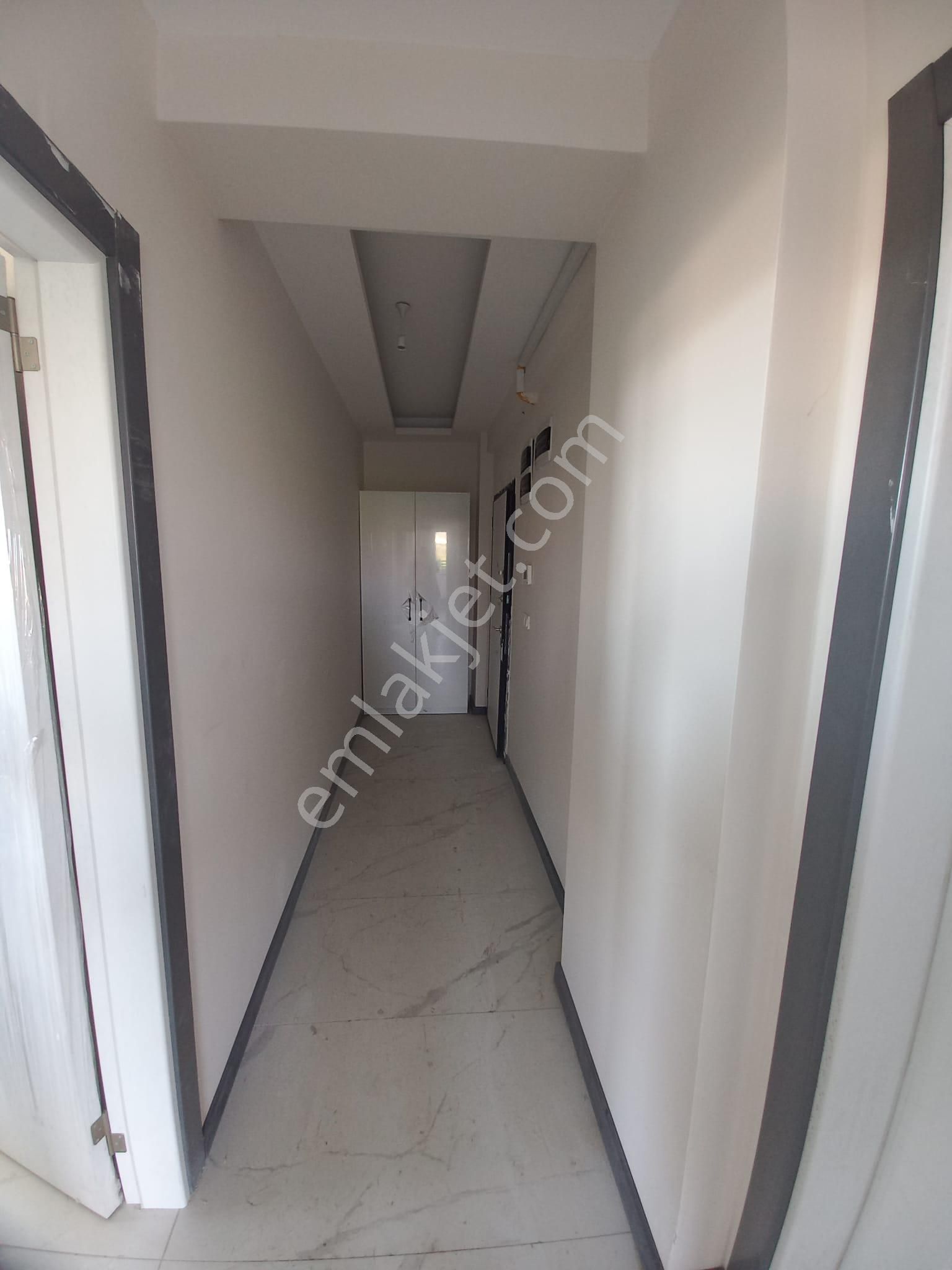 Turpa Lotustan Bahçelievler Florya Sitesinde Satılık Fırsat Daireler - Görsel 8