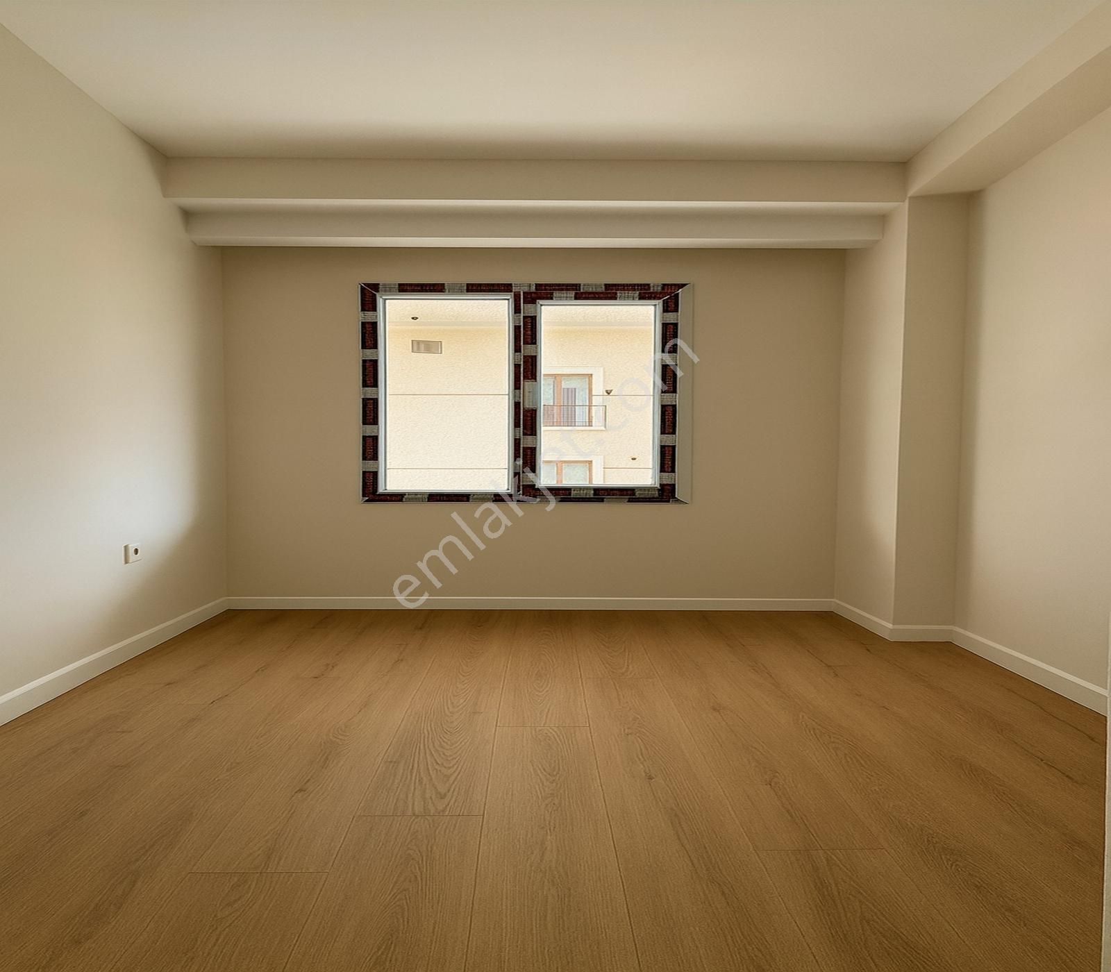 Beylikdüzü'nde Kısa Katlı Yapıda Butik Site İçinde 2+1 Arakat !! - Görsel 15