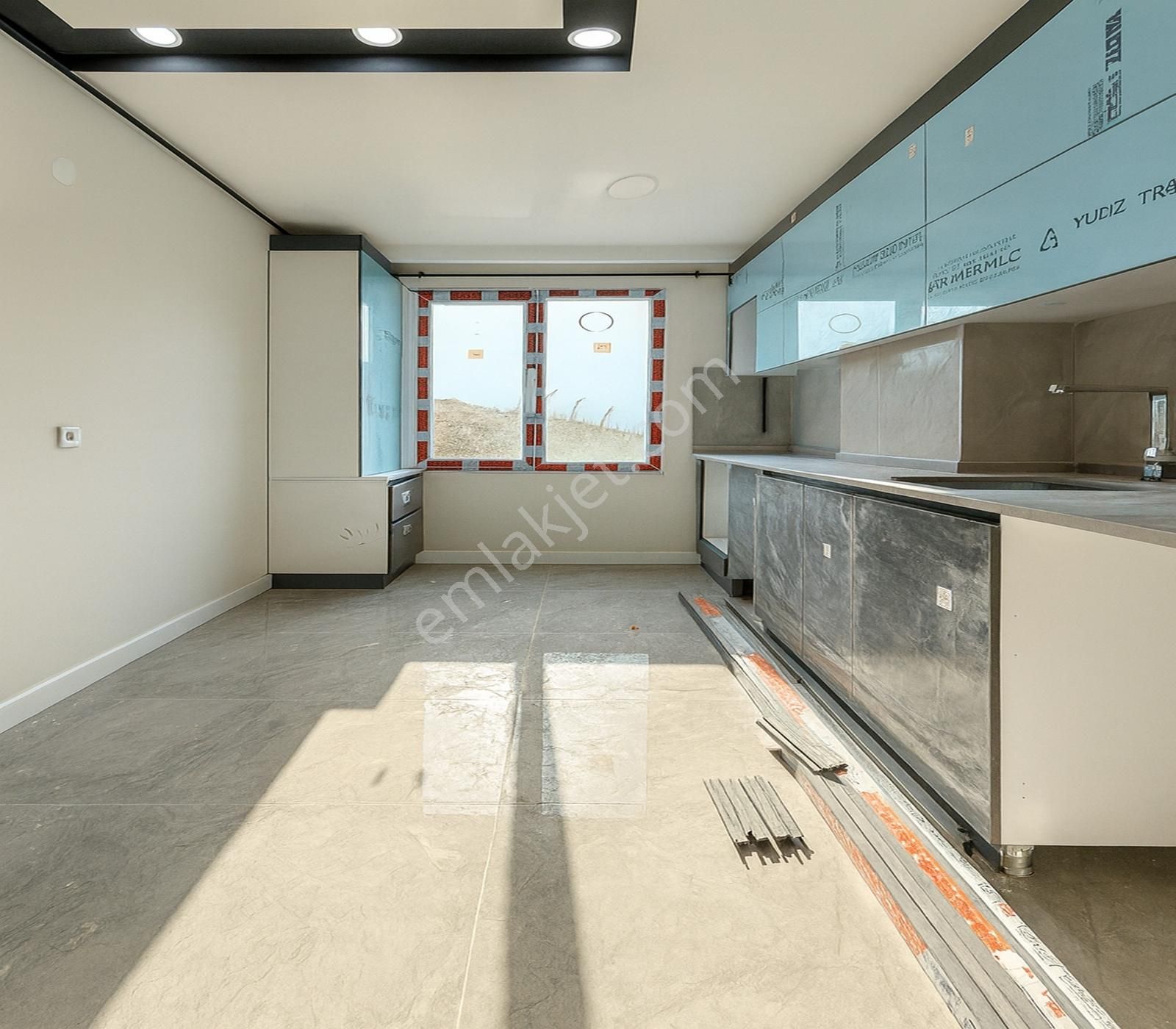 Beylikdüzü'nde Kısa Katlı Yapıda Butik Site İçinde 2+1 Arakat !! - Görsel 3