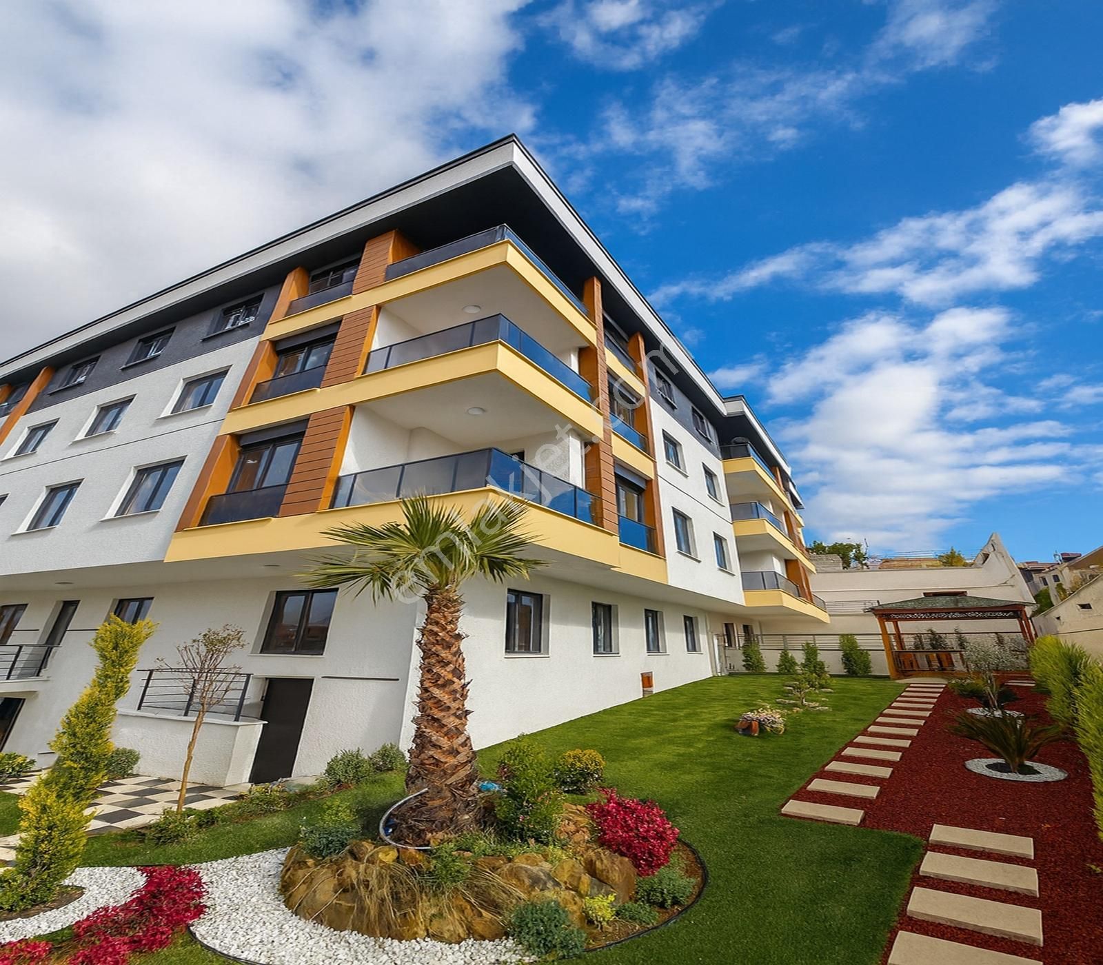 Beylikdüzü'nde Kısa Katlı Yapıda Butik Site İçinde 2+1 Arakat !! - Görsel 21