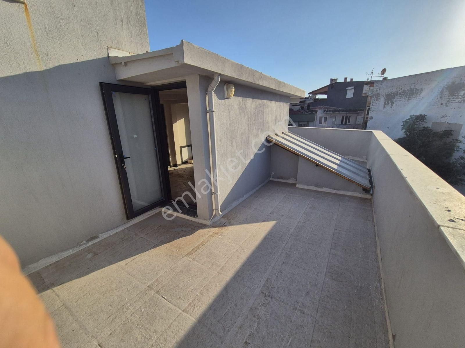 Namlı'dan Teraslı Ferah Sıfır Dubleks Daire - Görsel 11