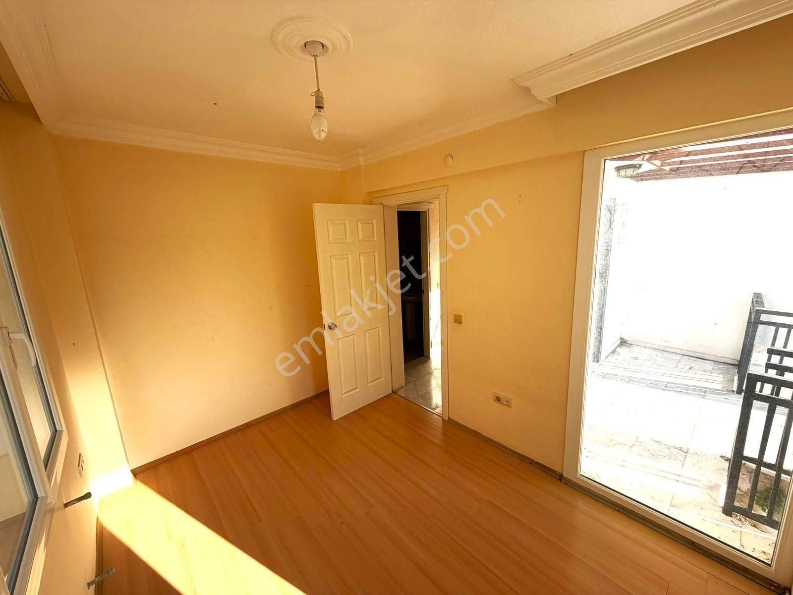 Havuzlu Site 7+2 Şömineli Villa - Görsel 13