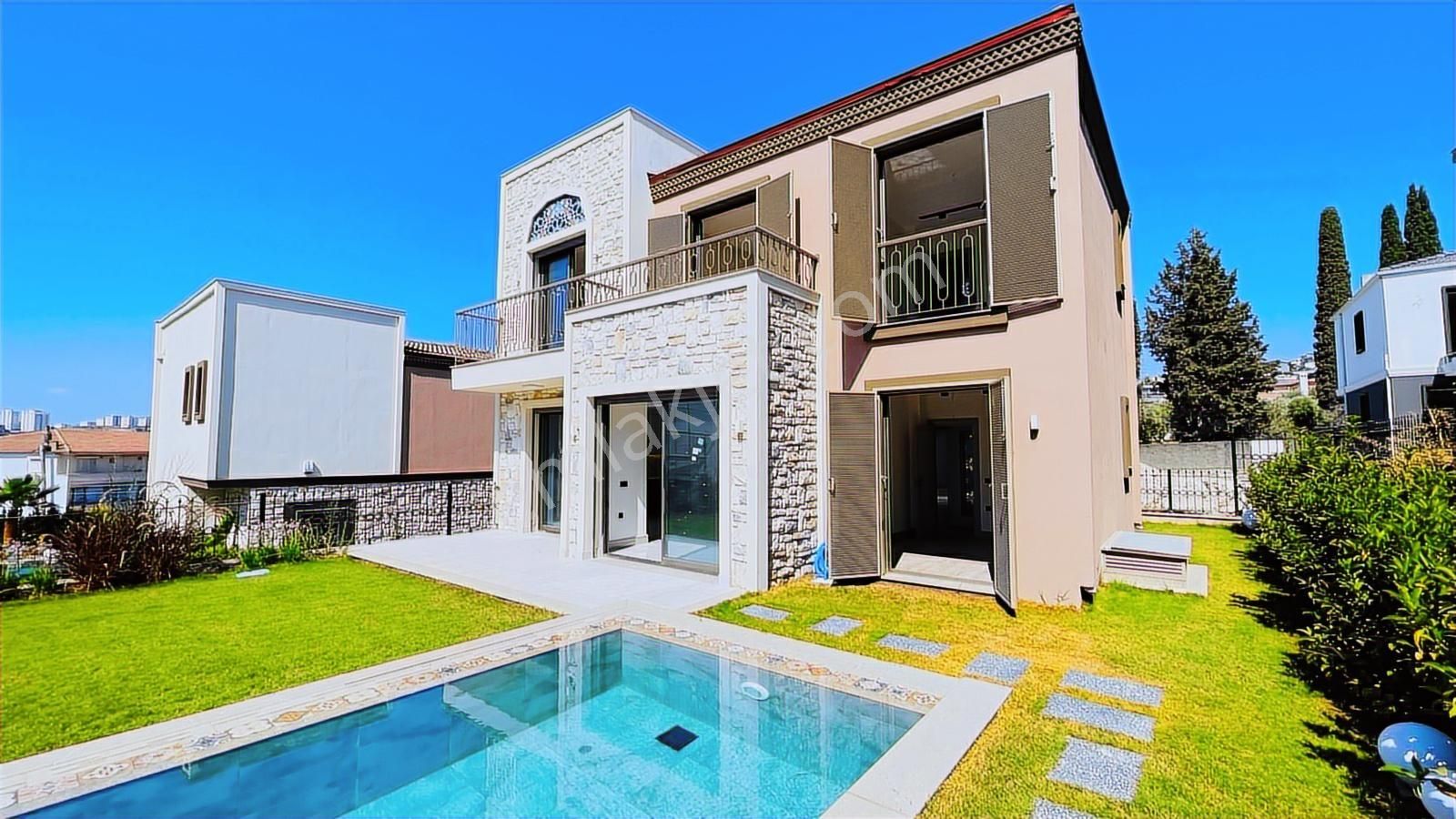 Bu Fiyata Bu Villa Bedava!! Kuşadası Satılık5+2 Müstakil Villa - Görsel 31