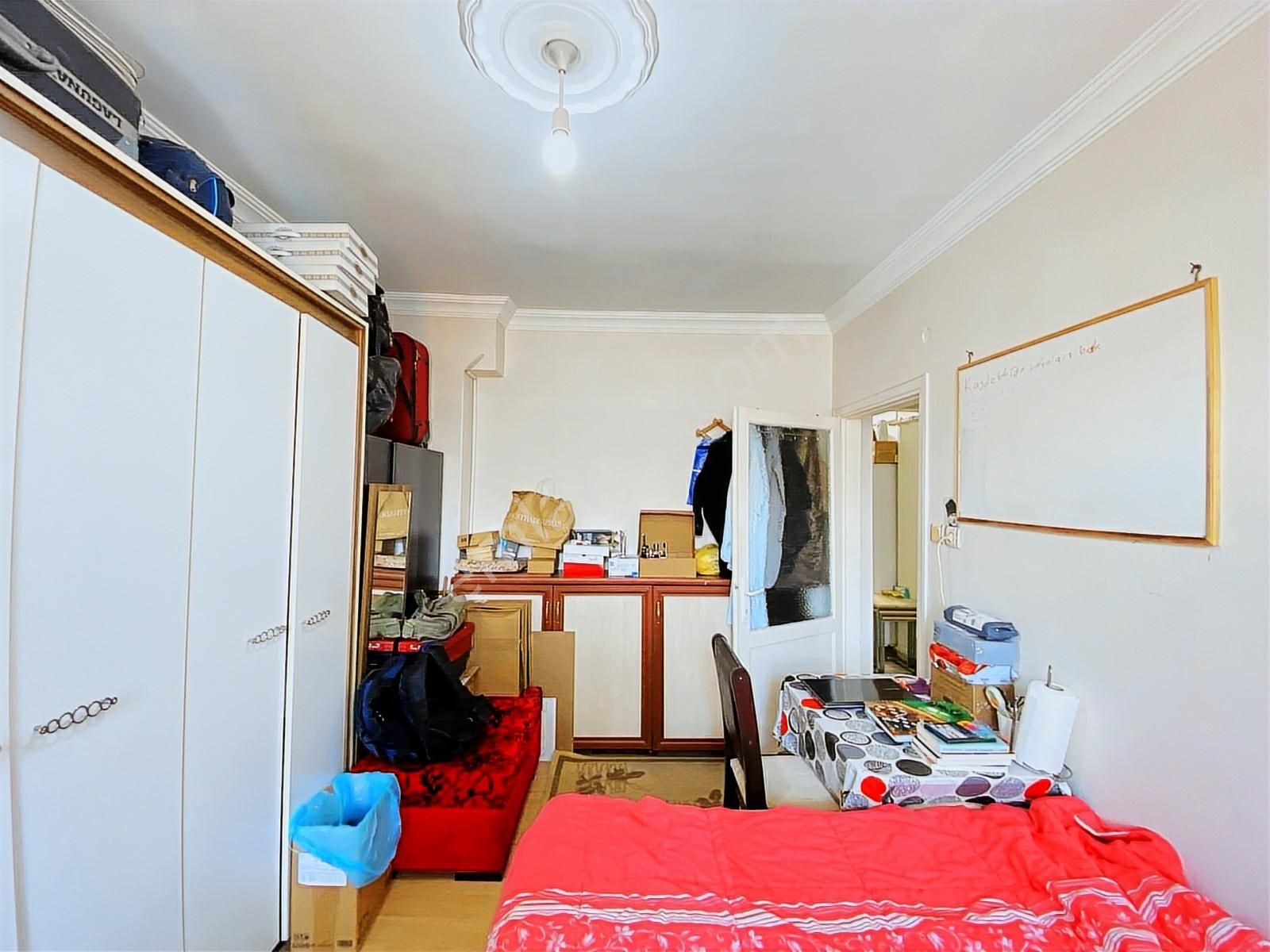 Gaziosmanpaşa'da Satılık 2+1 Daire Çift Cepheli Yatırım Avantajı - Görsel 10