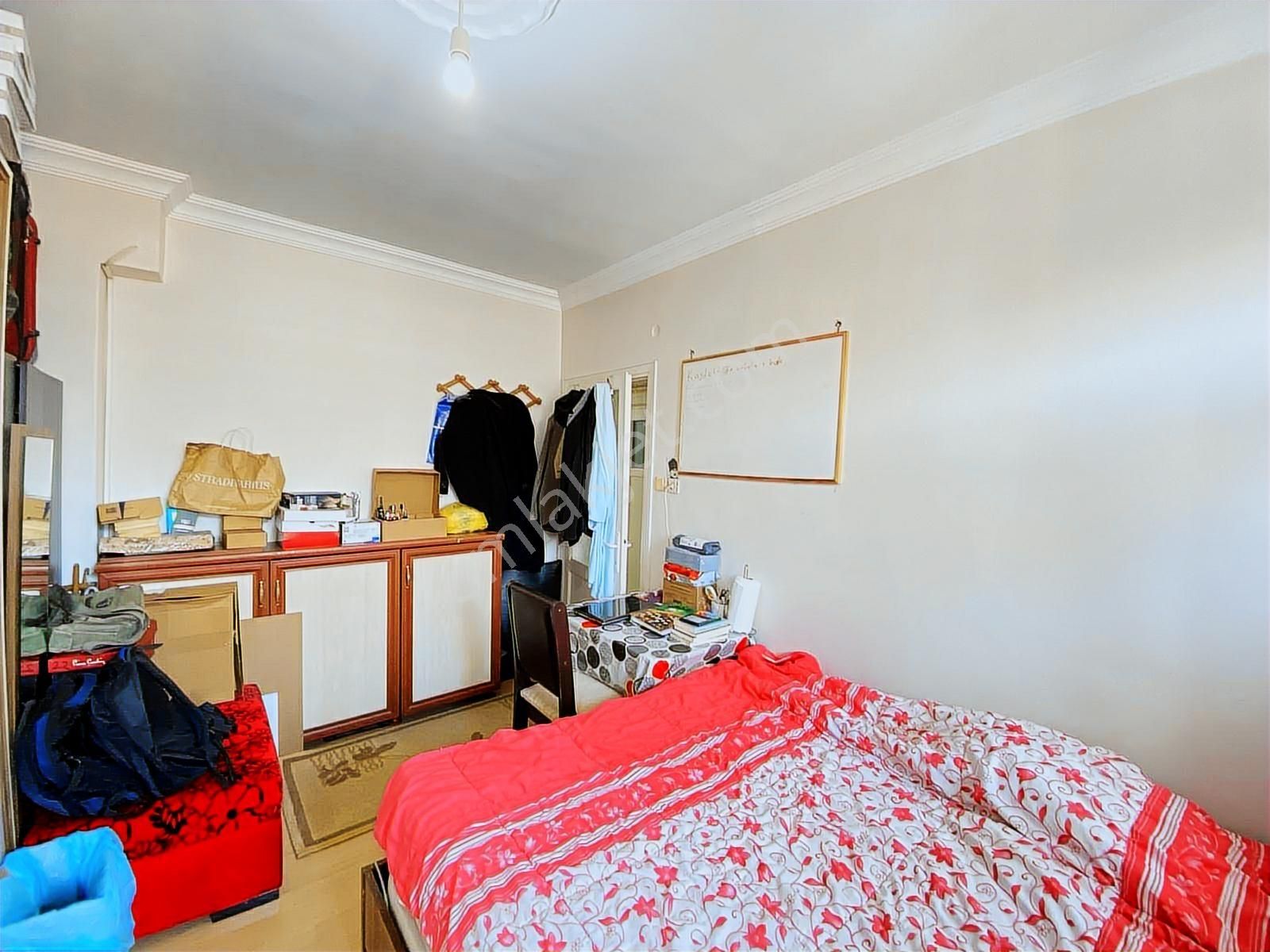 Gaziosmanpaşa'da Satılık 2+1 Daire Çift Cepheli Yatırım Avantajı - Görsel 7