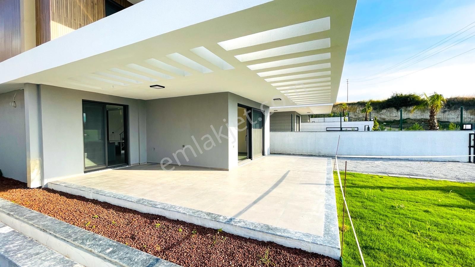 Bu Villayı Almanın Tam Zamanı ! Soğucakta Deniz Manzaralı Villa - Görsel 19