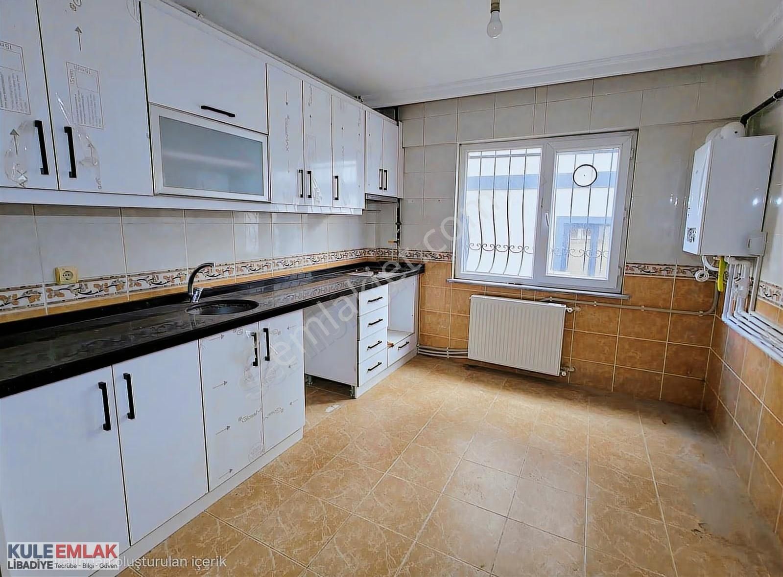 Yunus Emre Caddesi'nde Devasa Büyüklükde 3+1 Daire - Görsel 11