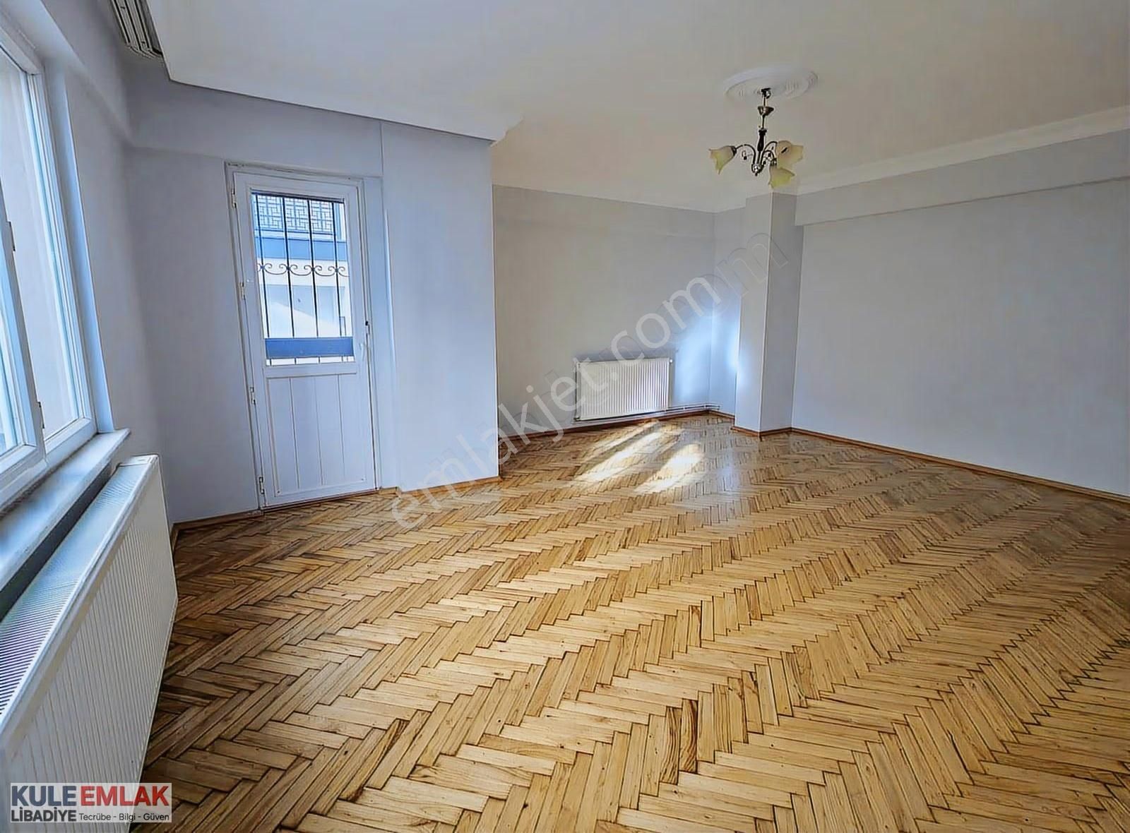 Yunus Emre Caddesi'nde Devasa Büyüklükde 3+1 Daire - Görsel 6