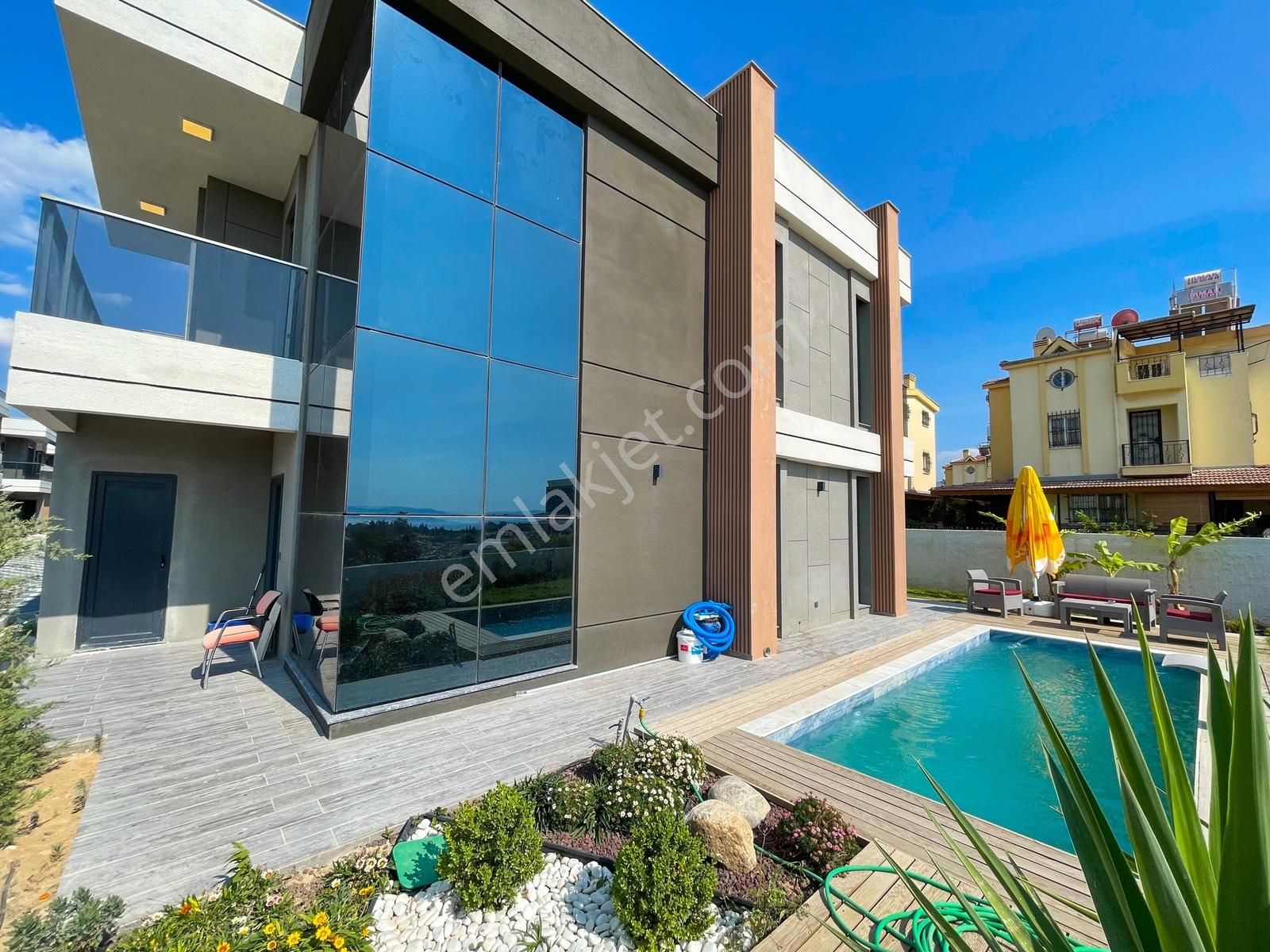 Satılık Özel Havuzlu Müstakil Bahçeli 4+1 Villa Acele Edinn - Görsel 3