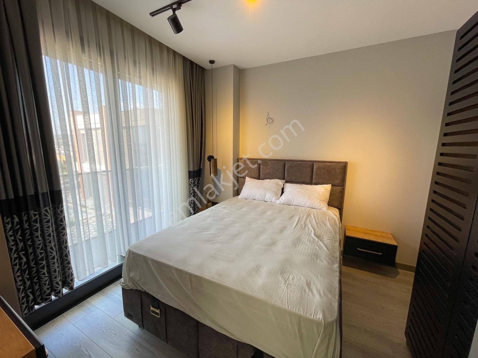 Satılık Özel Havuzlu Müstakil Bahçeli 4+1 Villa Acele Edinn - Görsel 16