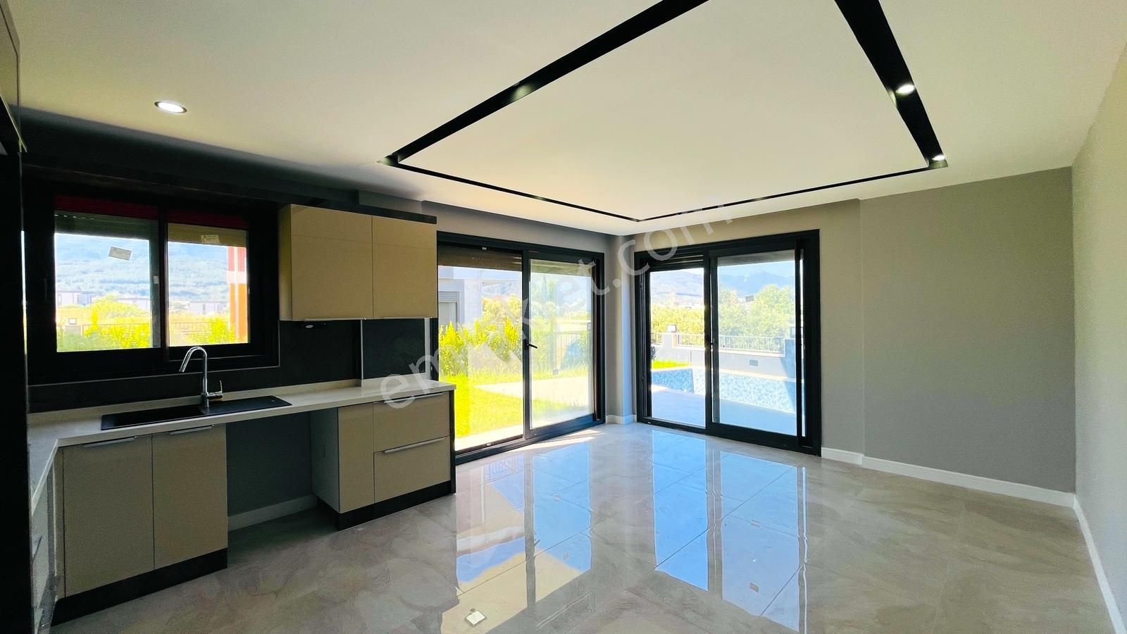 Kuşadası Davutlarda Özel Havuzlu Tek Müstakil Villa - Görsel 6