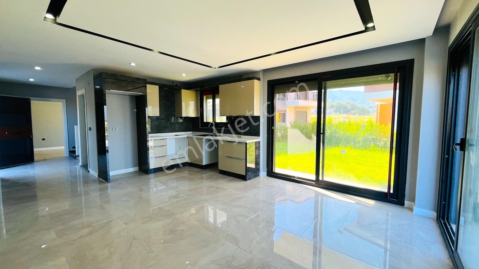 Kuşadası Davutlarda Özel Havuzlu Tek Müstakil Villa - Görsel 5