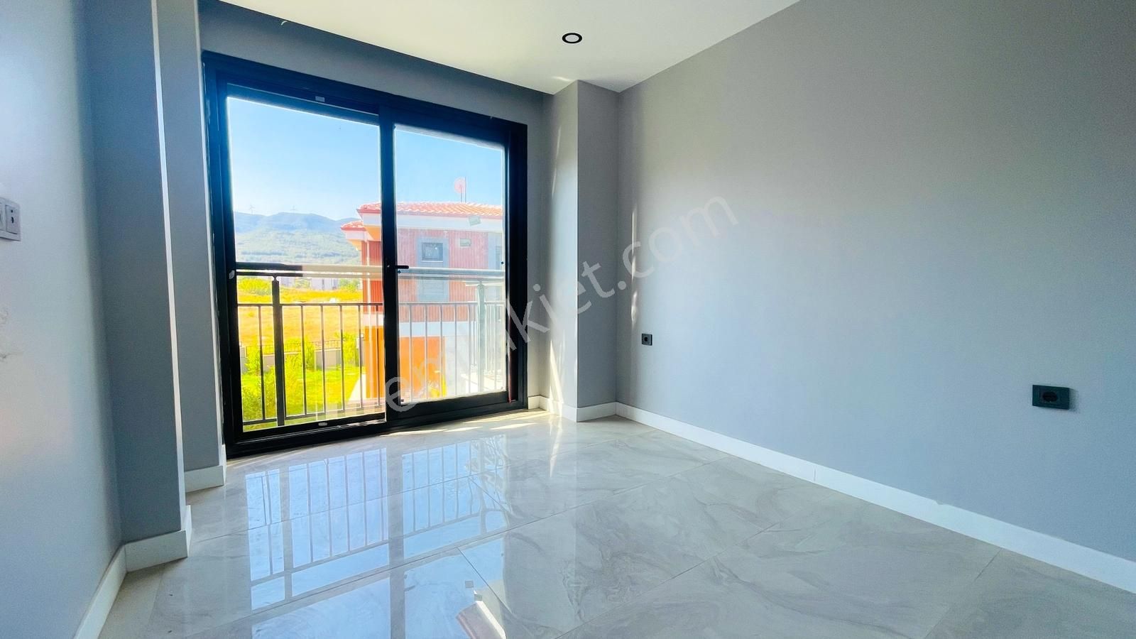 Kuşadası Davutlarda Özel Havuzlu Tek Müstakil Villa - Görsel 22