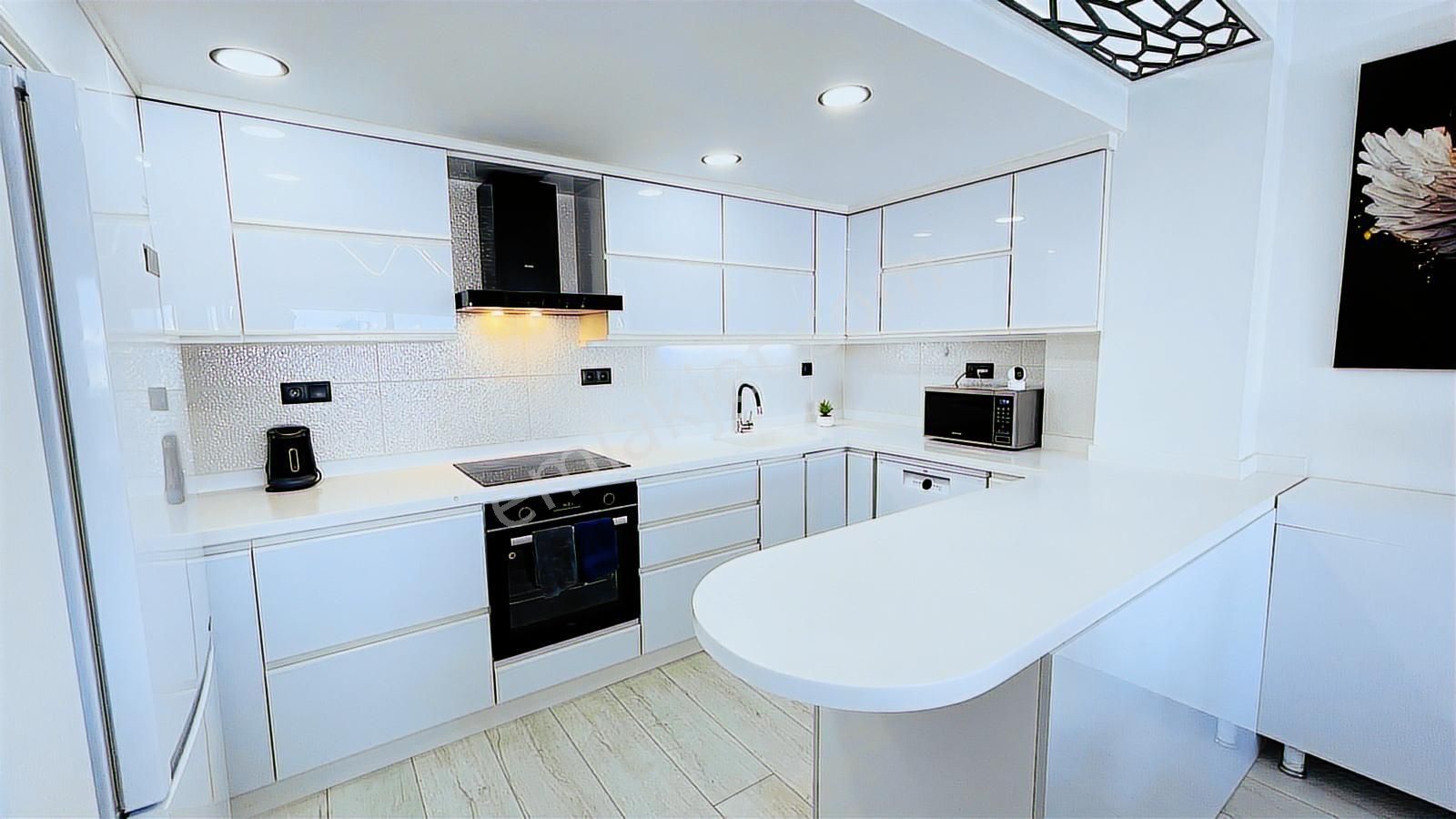 Gemi Deniz Manzaralı Eşyalı Daire! Fiyat Düştü Acele Edin! - Görsel 32