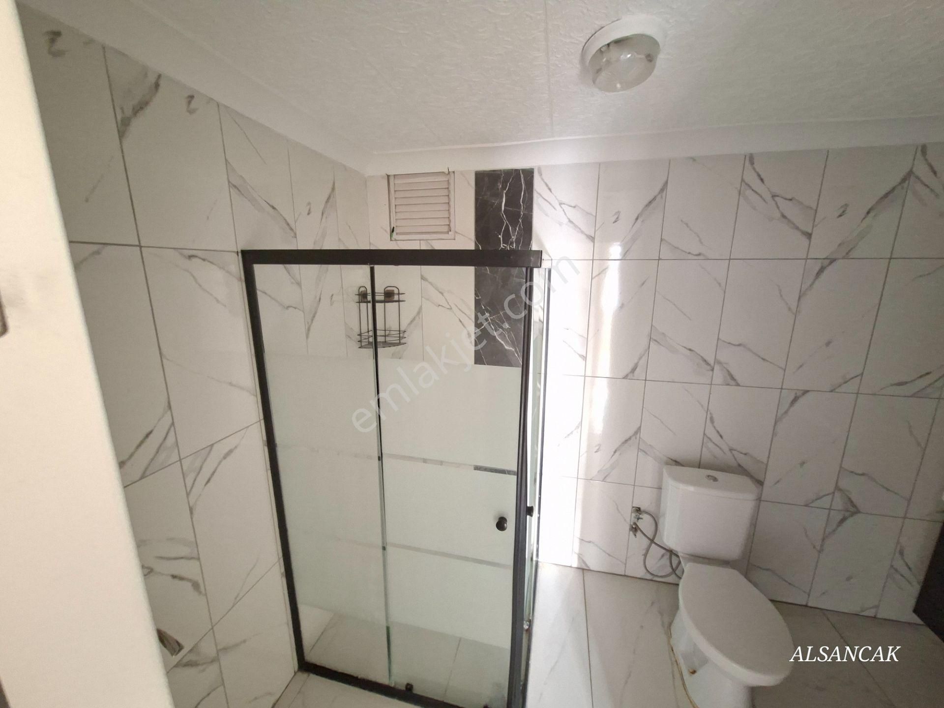 Ahi Mesut Mahallesinde Sitede 3+1 Krediye Uygun Geniş Yapılı Daire 2 Banyolu Kilerli - Görsel 16