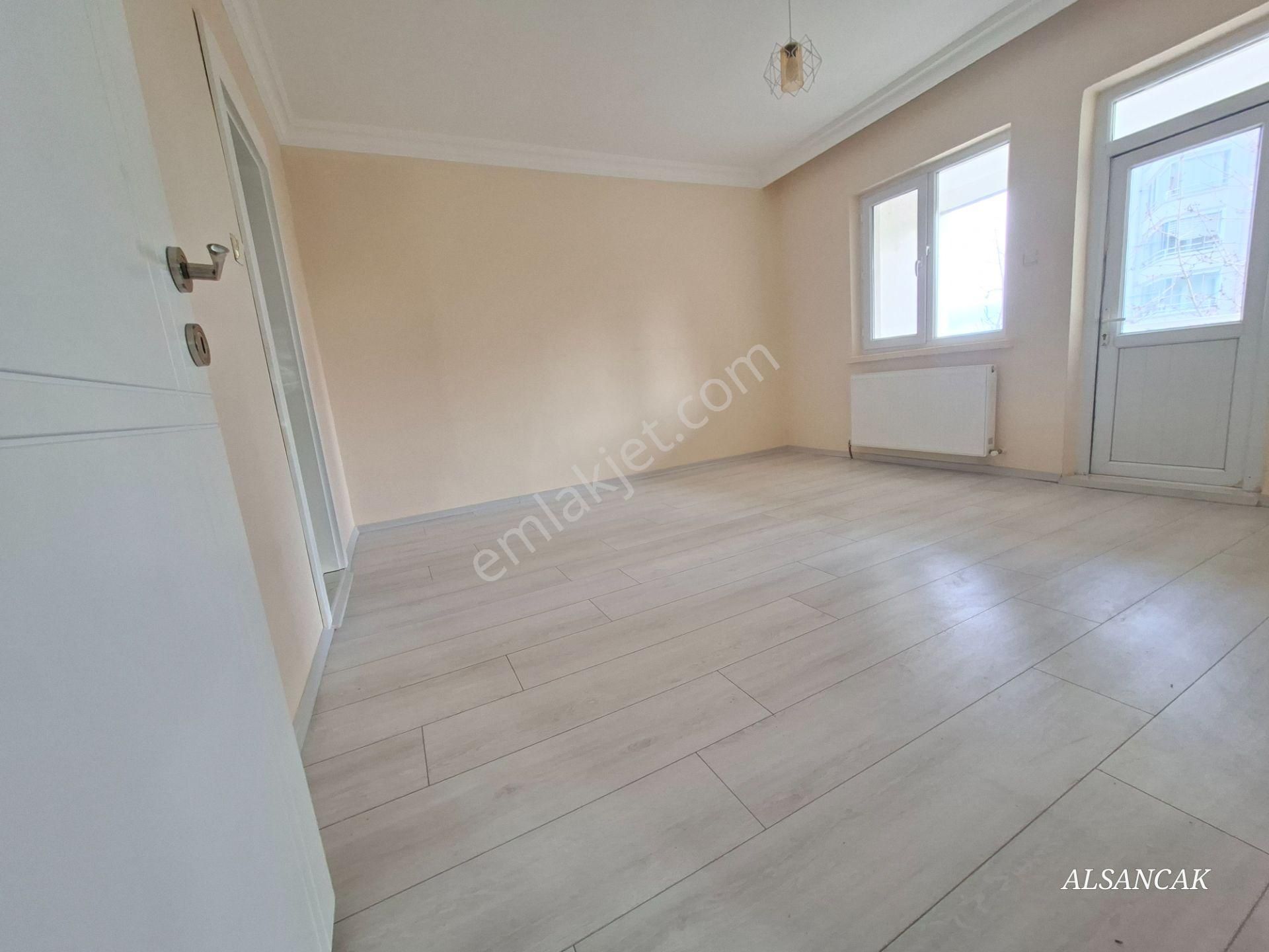 Ahi Mesut Mahallesinde Sitede 3+1 Krediye Uygun Geniş Yapılı Daire 2 Banyolu Kilerli - Görsel 26