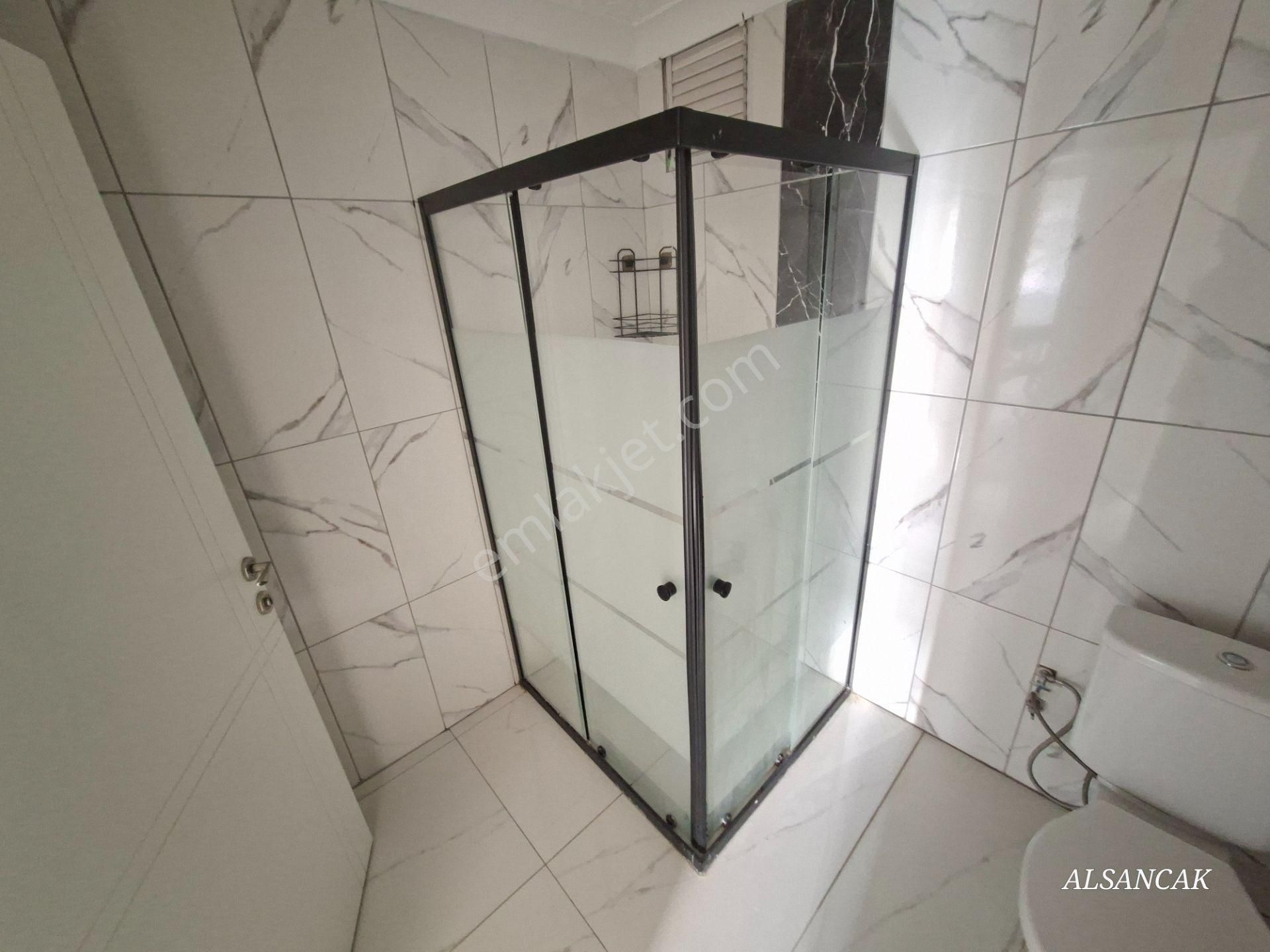 Ahi Mesut Mahallesinde Sitede 3+1 Krediye Uygun Geniş Yapılı Daire 2 Banyolu Kilerli - Görsel 18