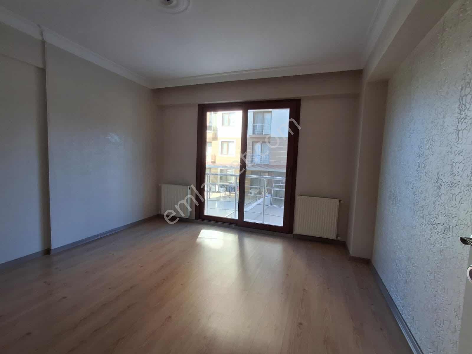 30 Ağustos Mahallesi Merkezi Lokasyonda 3+1 Kiralık Daire - Görsel 29