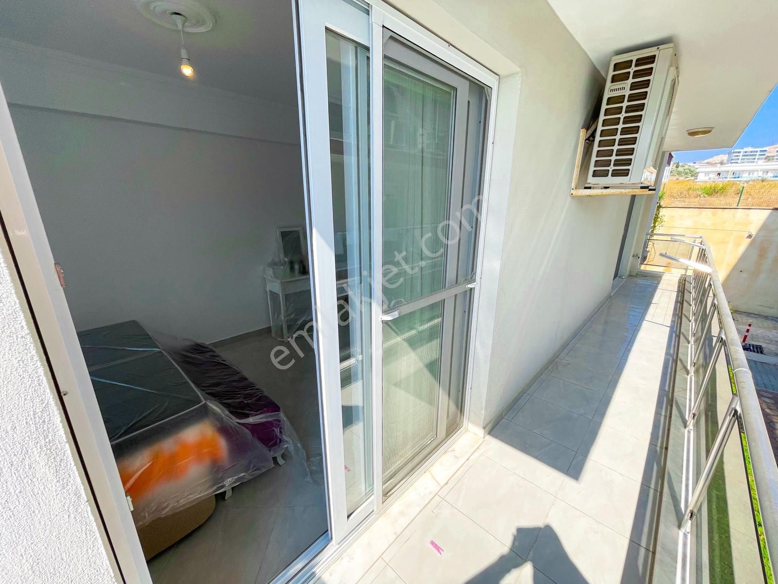 Villa Tv'den, 3+1 Havuzlu Sitede Deniz Manzaralı Eşyalı Daire - Görsel 12