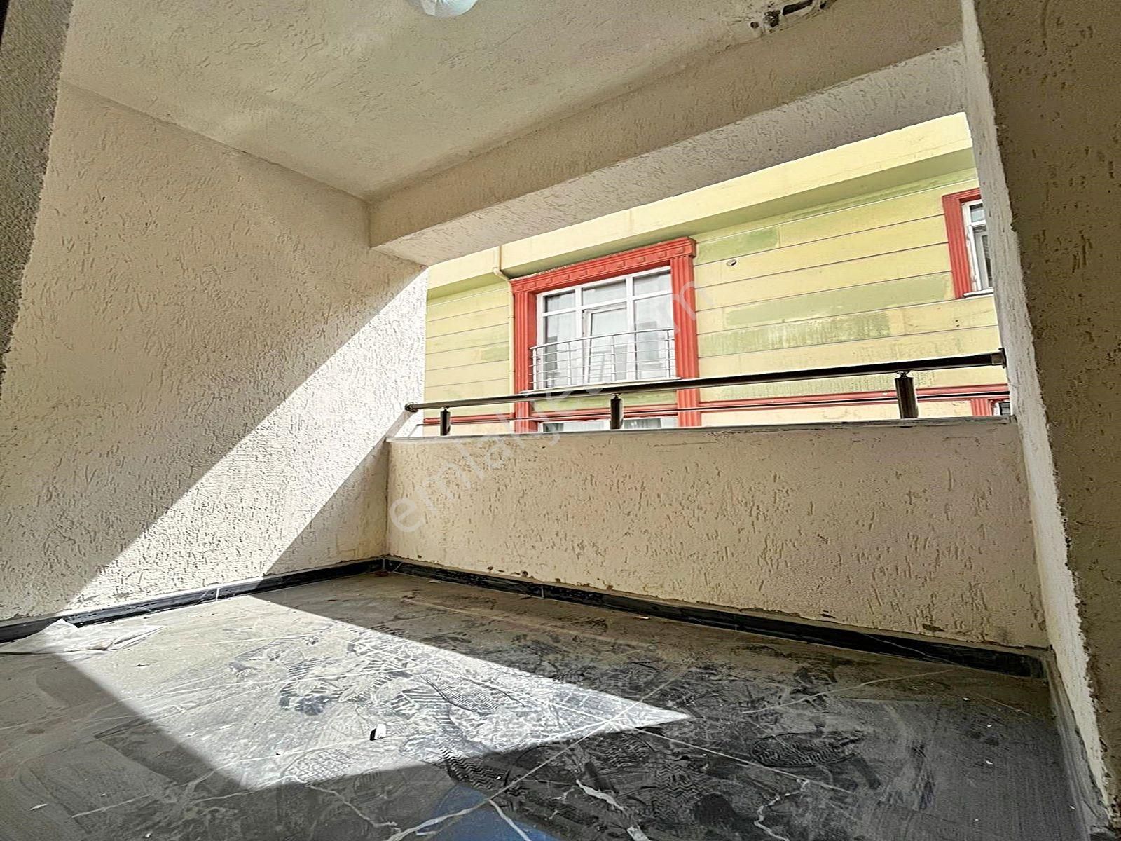 Cadde34'den Saadetdere Turgut Özalda %70 Krediye Uygun Sıfır 3+1 Ebeveyn Banyolu Çift Balkonlu Daire - Görsel 8