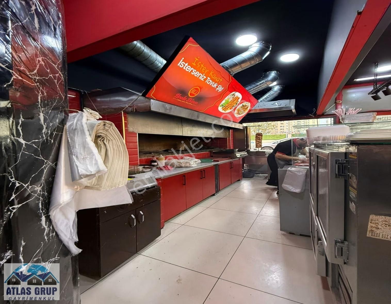 Okul Karşı Cadde Üzerinde Devren Döner Kebap Salonu - Görsel 32