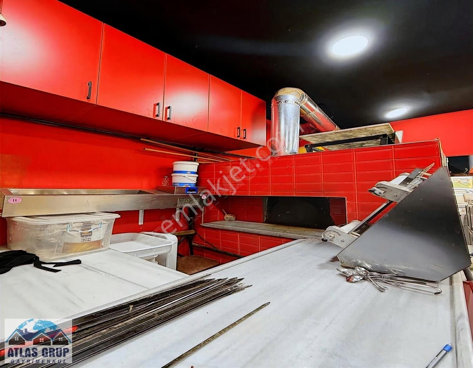 Okul Karşı Cadde Üzerinde Devren Döner Kebap Salonu - Görsel 2