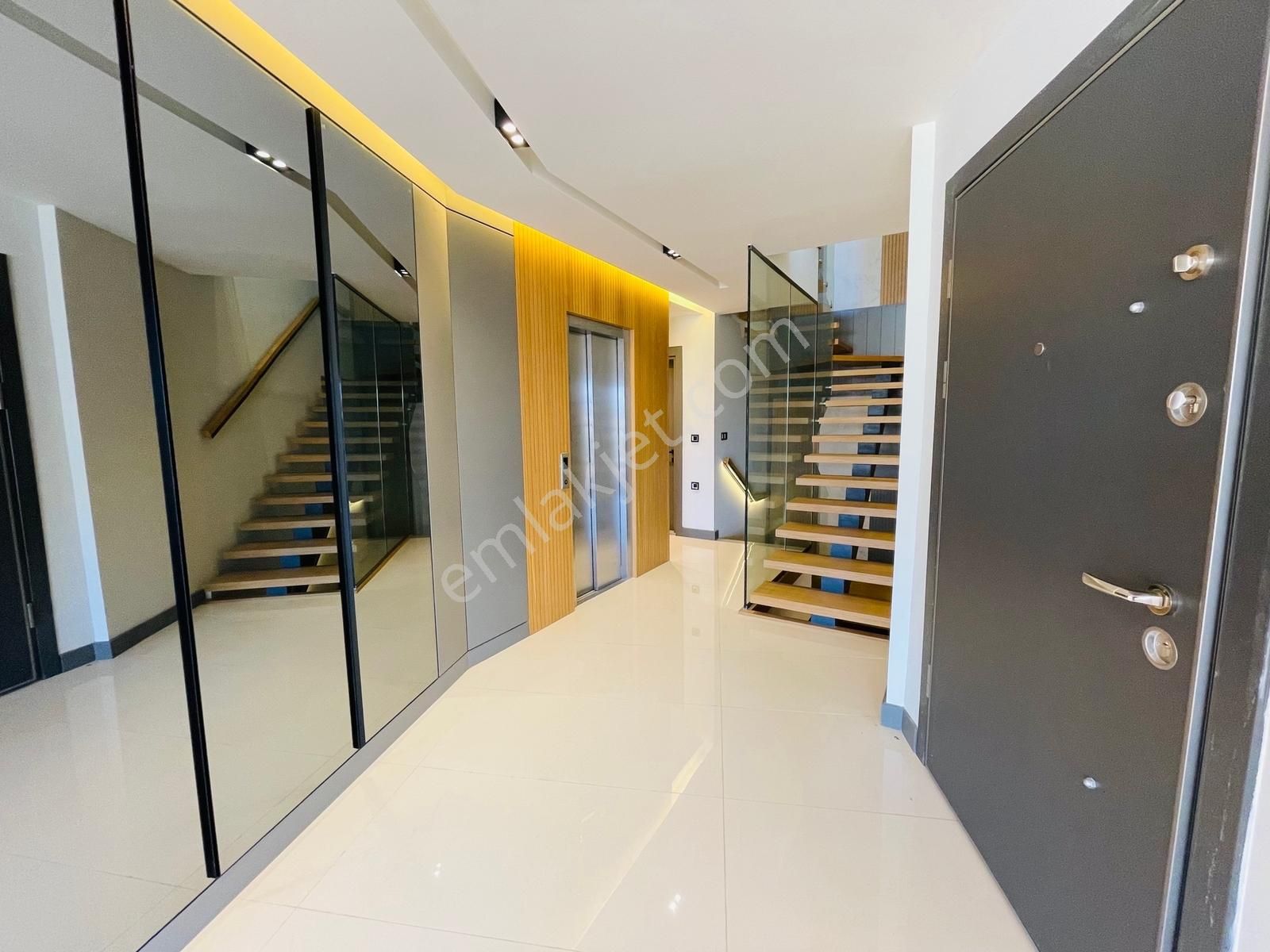 Plaja 270 Mt Müstakil Özel Havuzlu Asansörlü Lüks Villa - Görsel 17