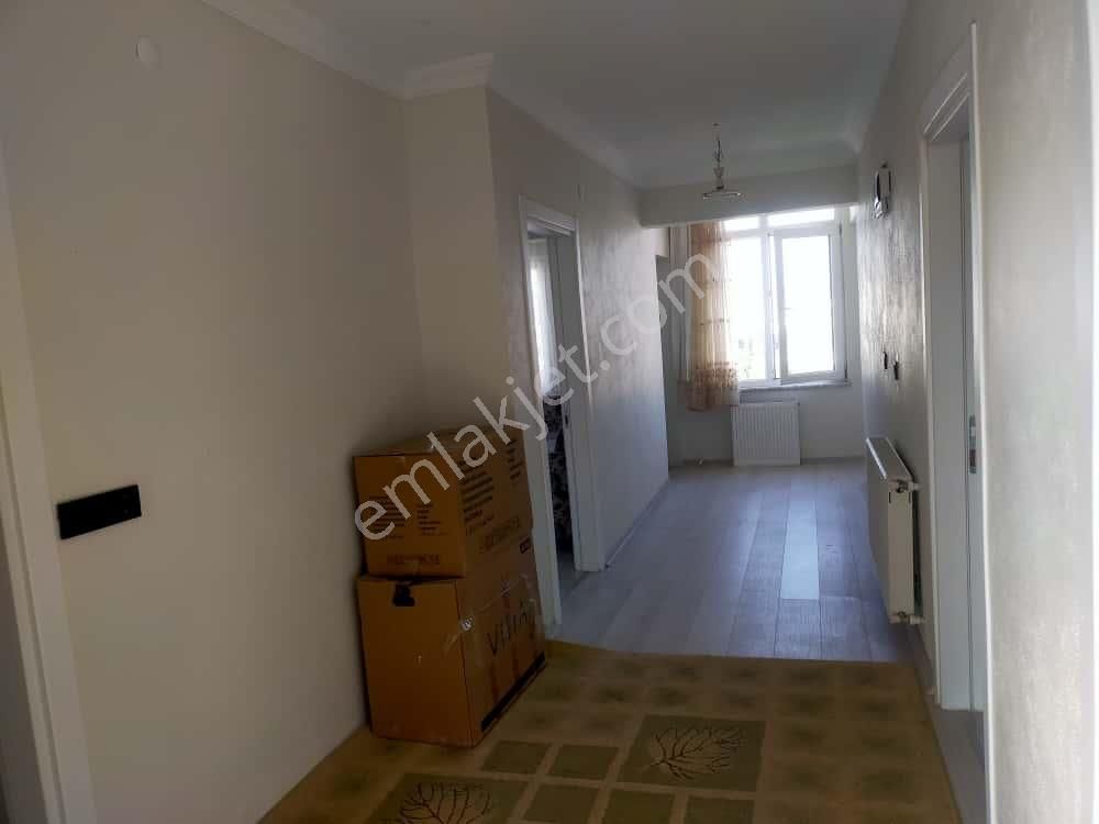 Rüstemlerde Kiralık 2+1 120m2 Daire - Görsel 11