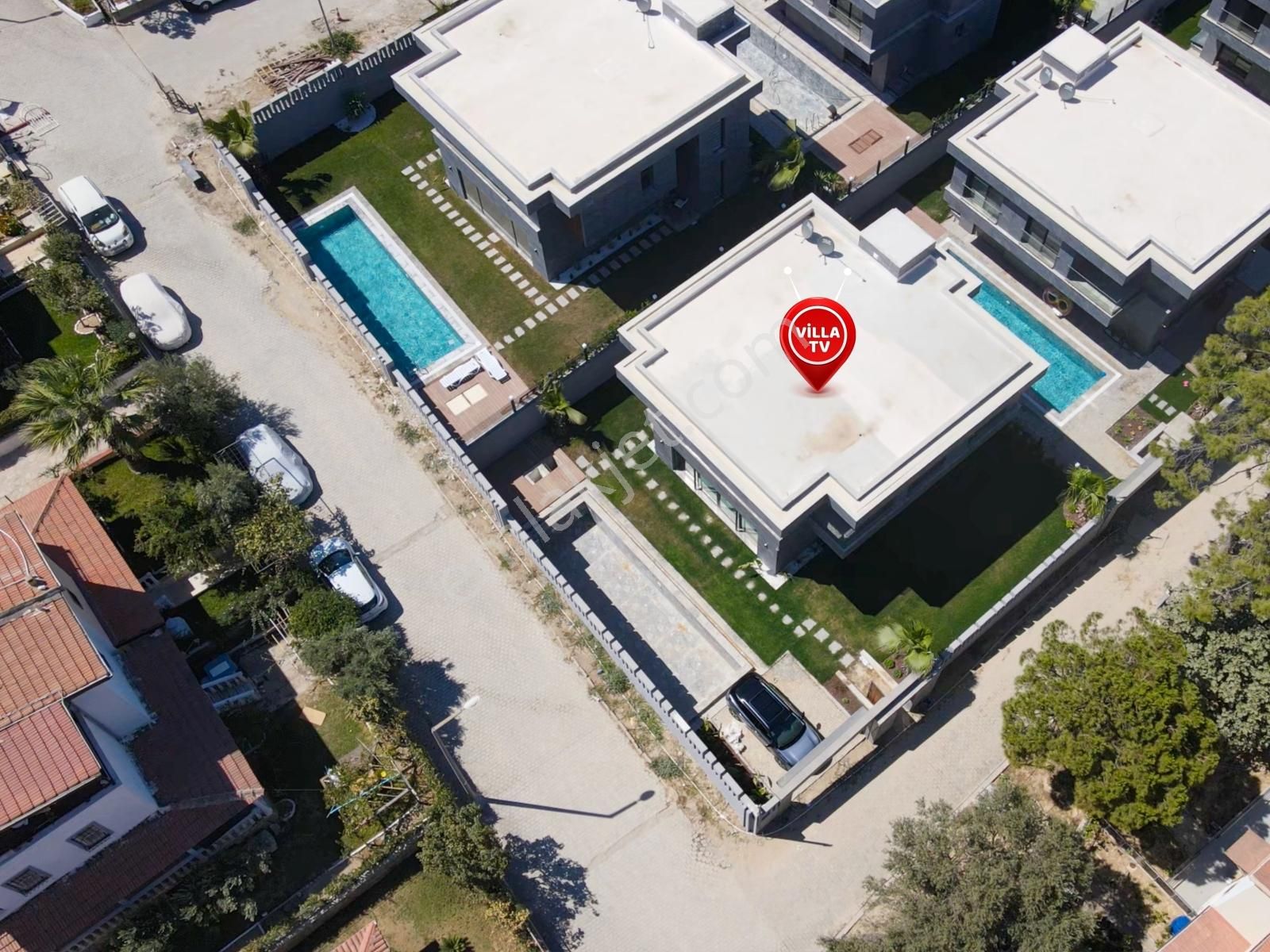 Plaja Sadece 250 Metre Köşe Konum! Satılık Müstakil Lüks Villa - Görsel 7