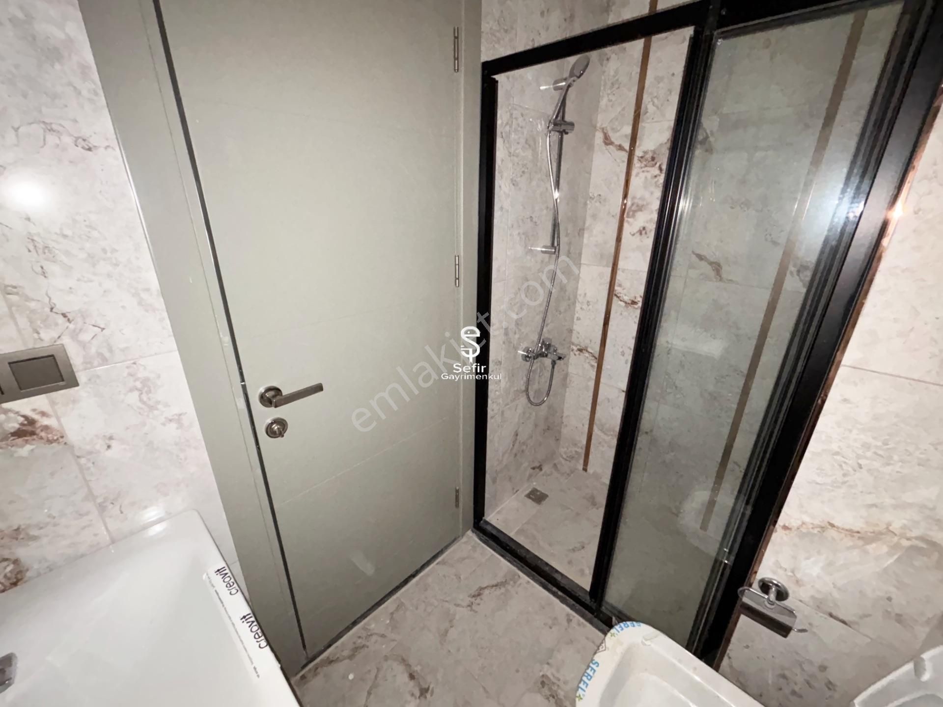 Alanya Merkez'de Kiralık 2+1 Ayrı Mutfak Geniş Ofis - Görsel 14