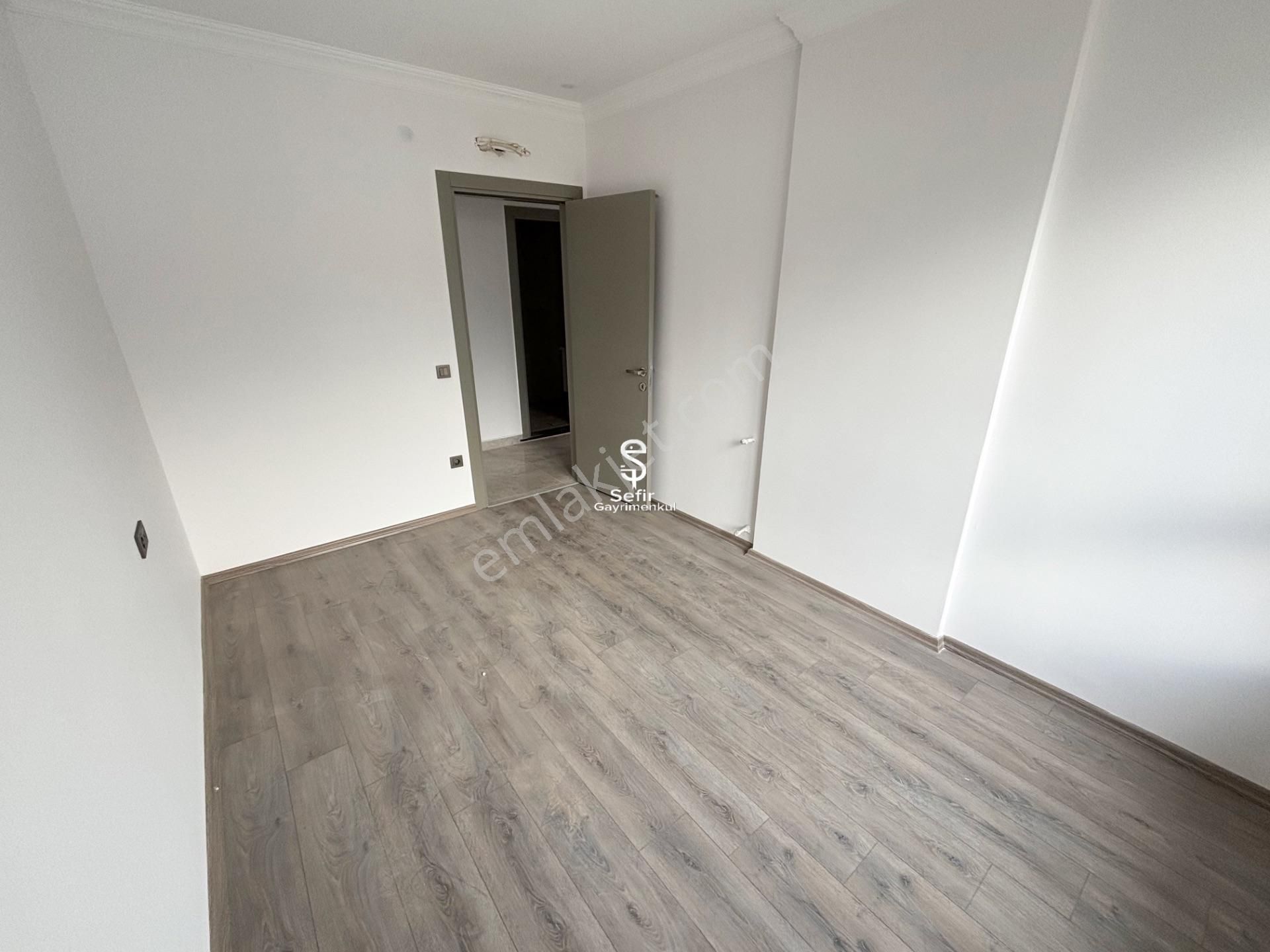 Alanya Merkez'de Kiralık 2+1 Ayrı Mutfak Geniş Ofis - Görsel 9