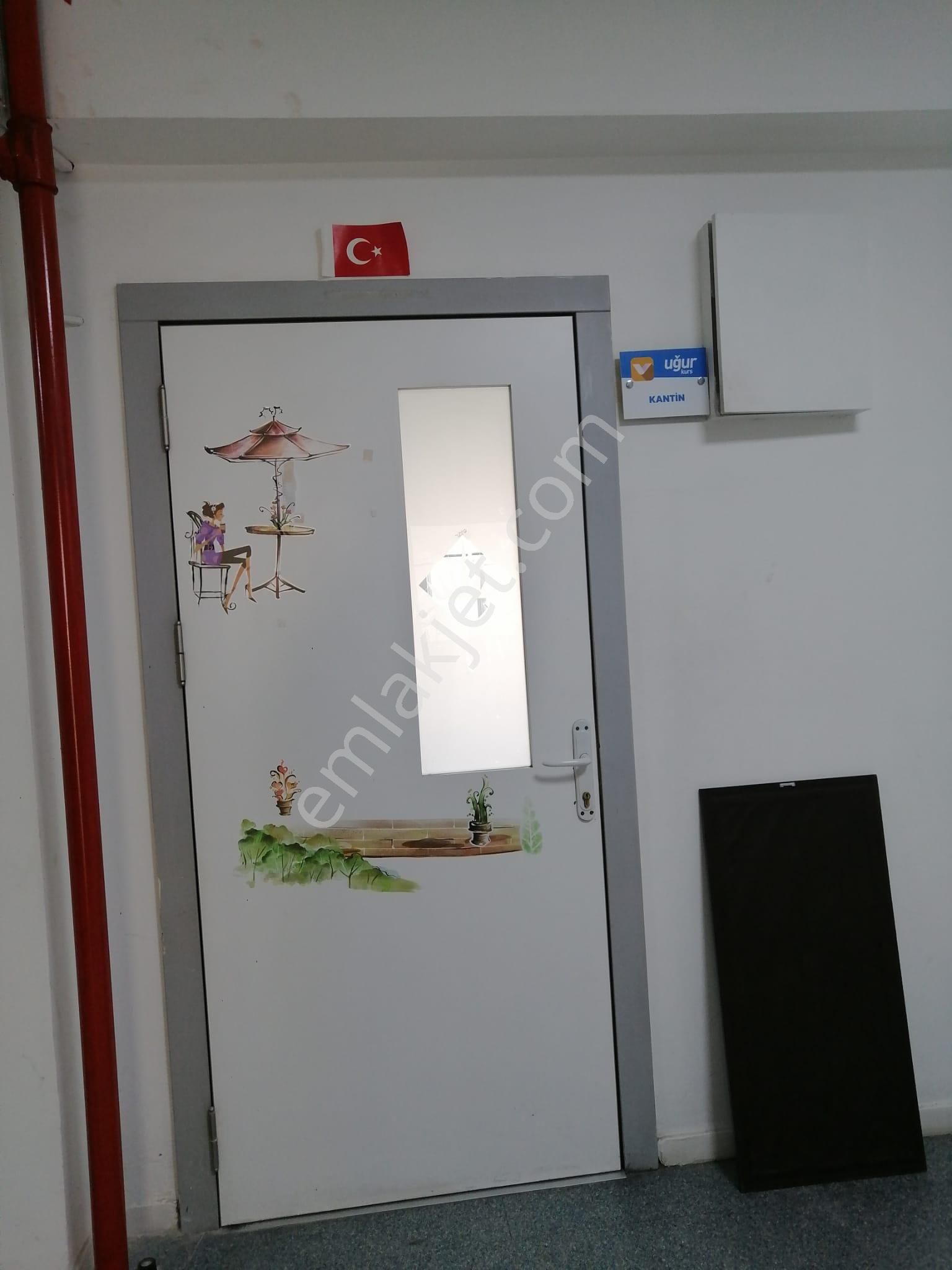 Sahibinden İzmit Fethiye Caddesinde Karagöz İşhanında 45 Metrekare Satılık Ofis - Görsel 2