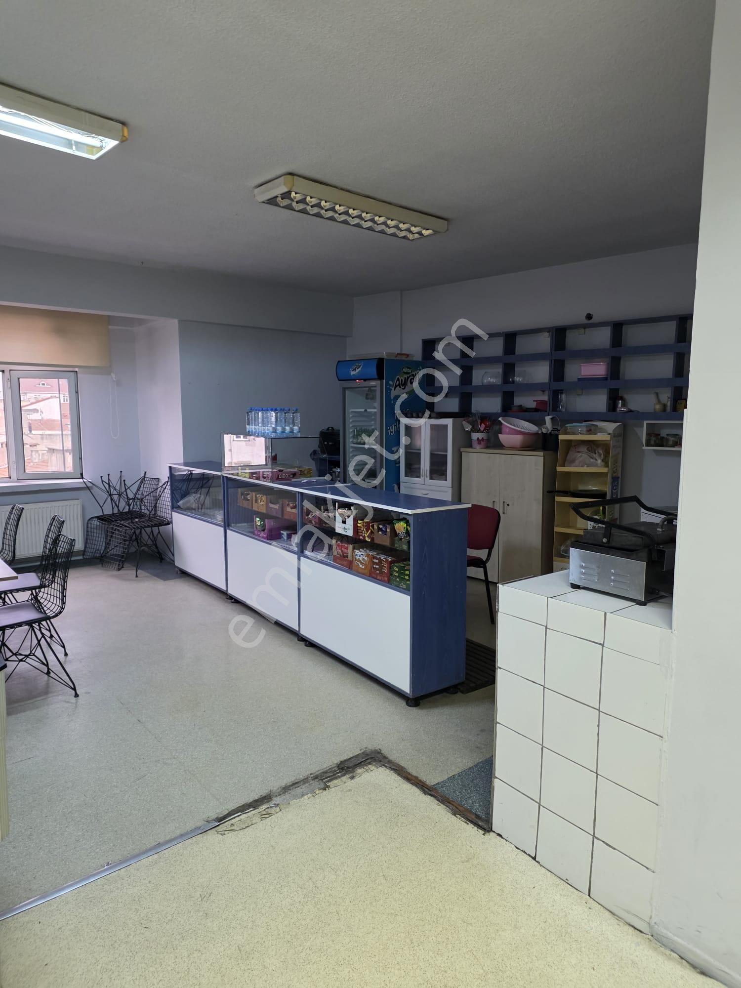 Sahibinden İzmit Fethiye Caddesinde Karagöz İşhanında 45 Metrekare Satılık Ofis - Görsel 4