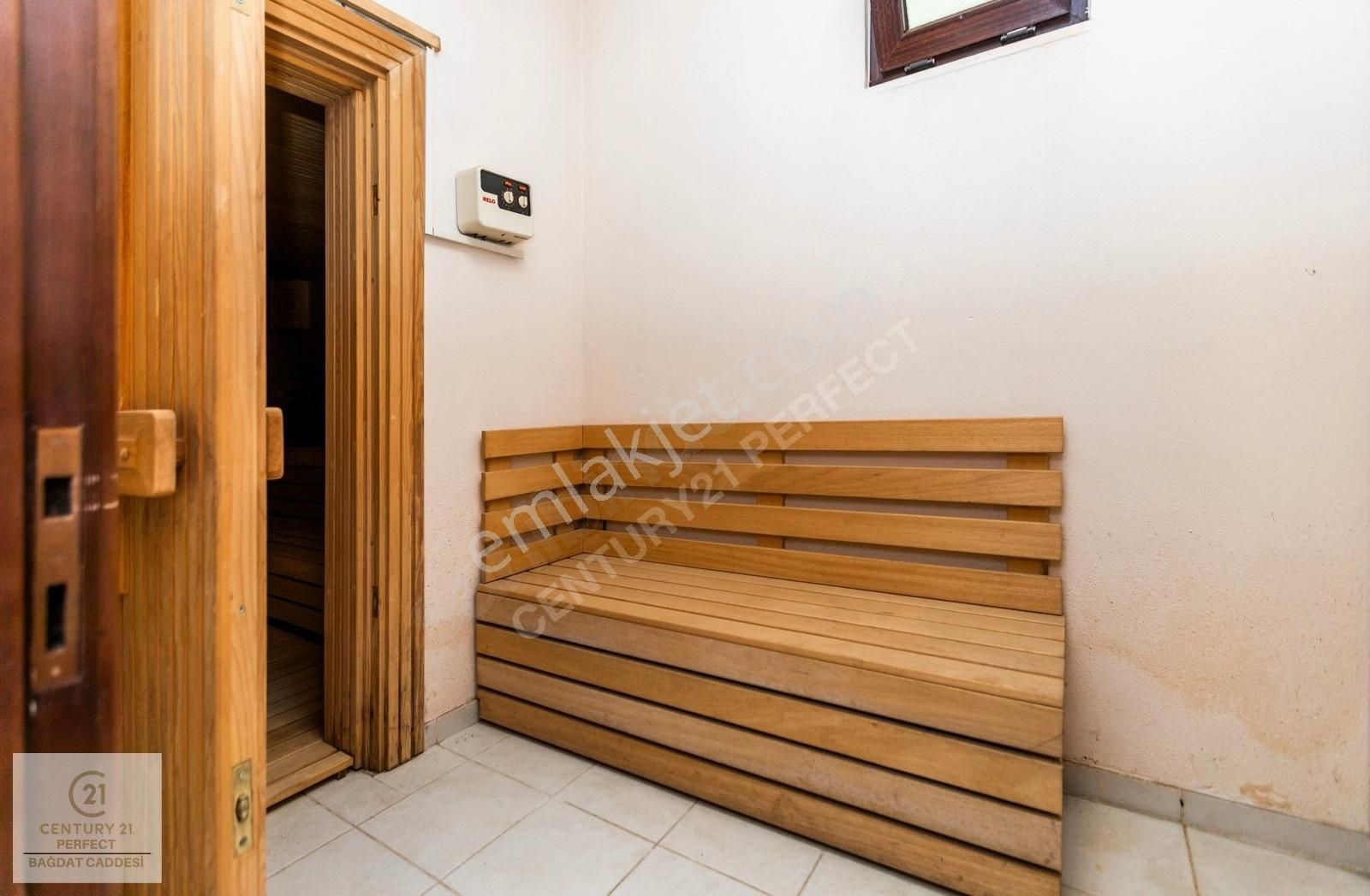 Çekmeköy Sırapınar'da 1487 M2 Arsa İçinde Havuzlu Eşsiz Villa - Görsel 12