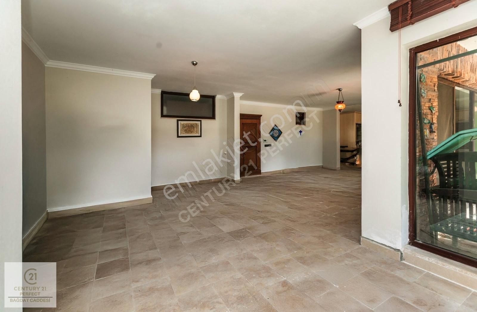 Çekmeköy Sırapınar'da 1487 M2 Arsa İçinde Havuzlu Eşsiz Villa - Görsel 29