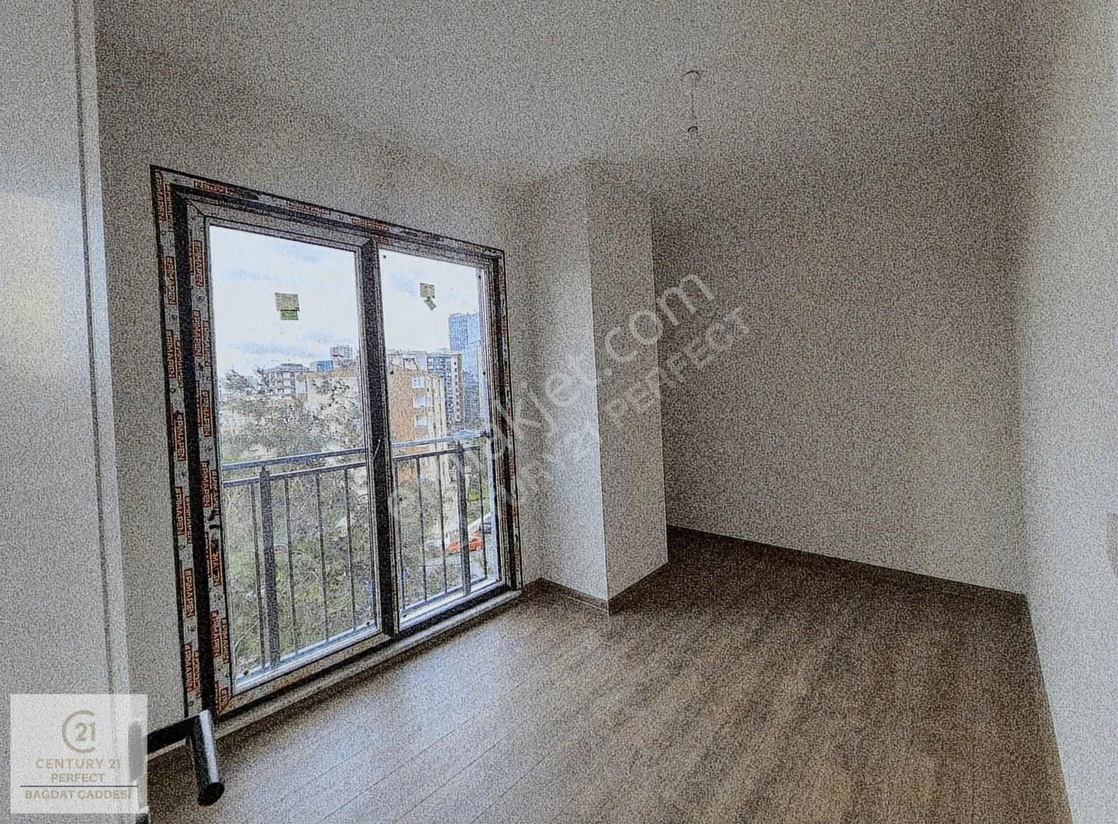 Kozyatağı Merkezi Konumda Satılık Sıfır 3+1 Daire - Görsel 34